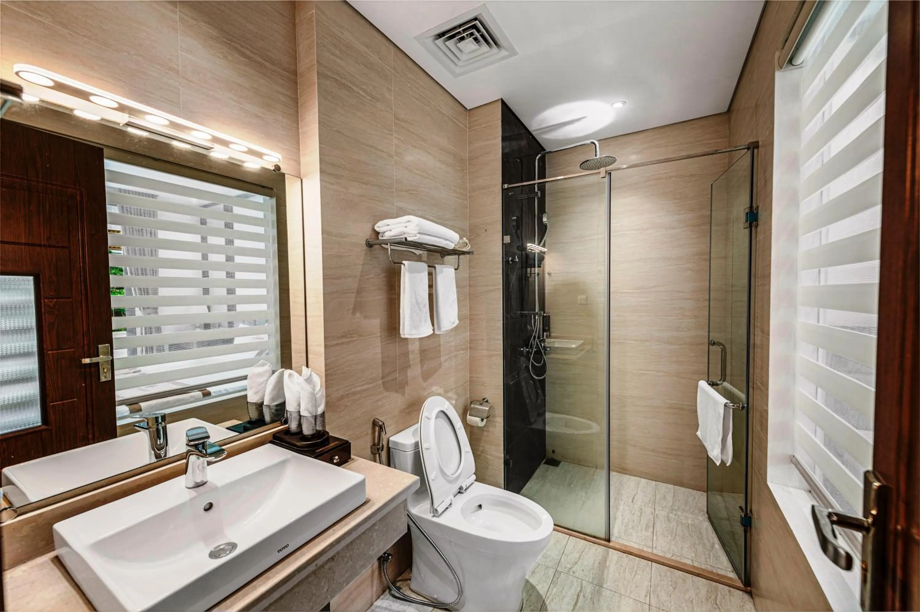 Bathroom in Harmony HaLong Hotel