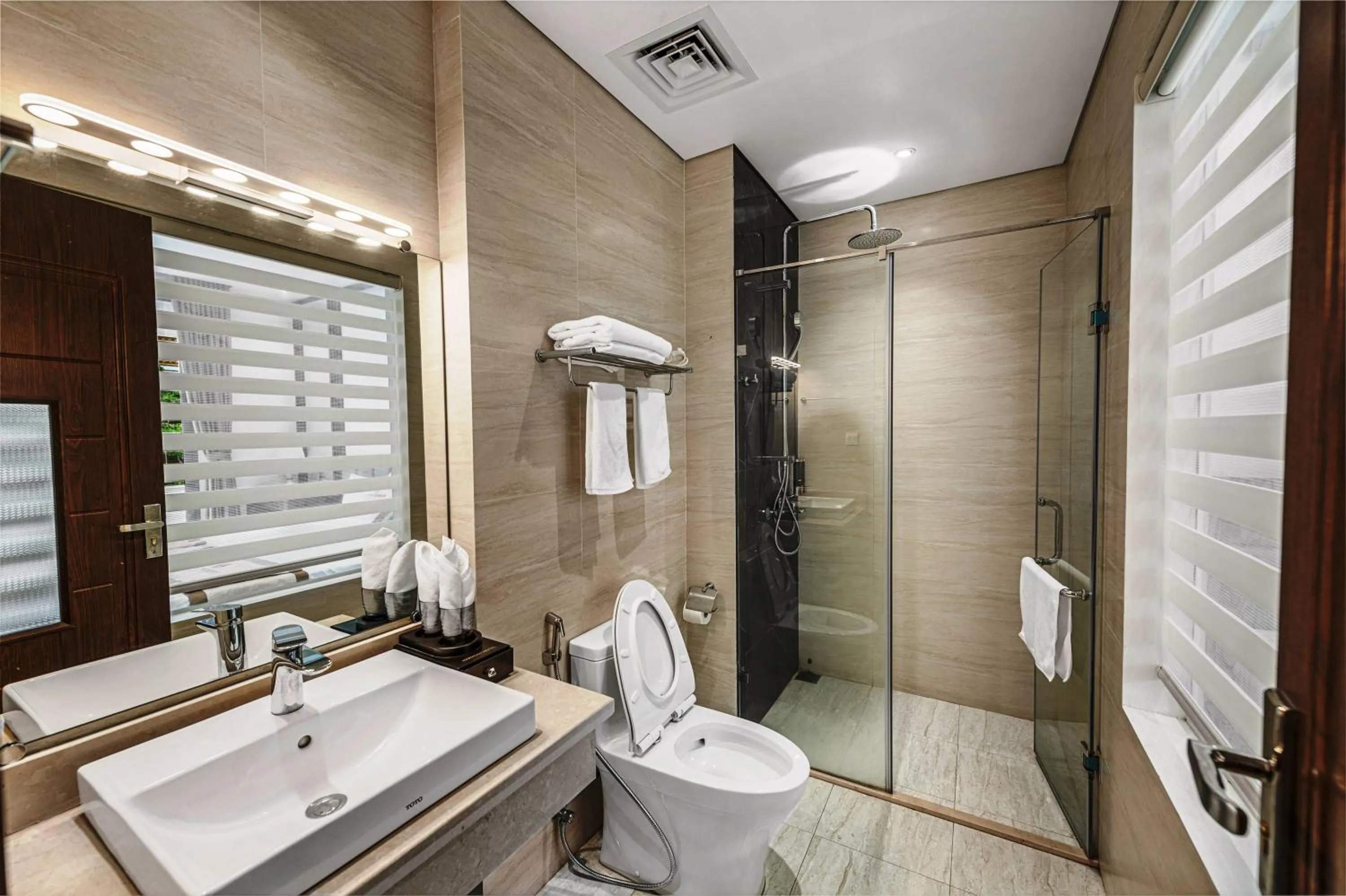 Bathroom in Harmony HaLong Hotel