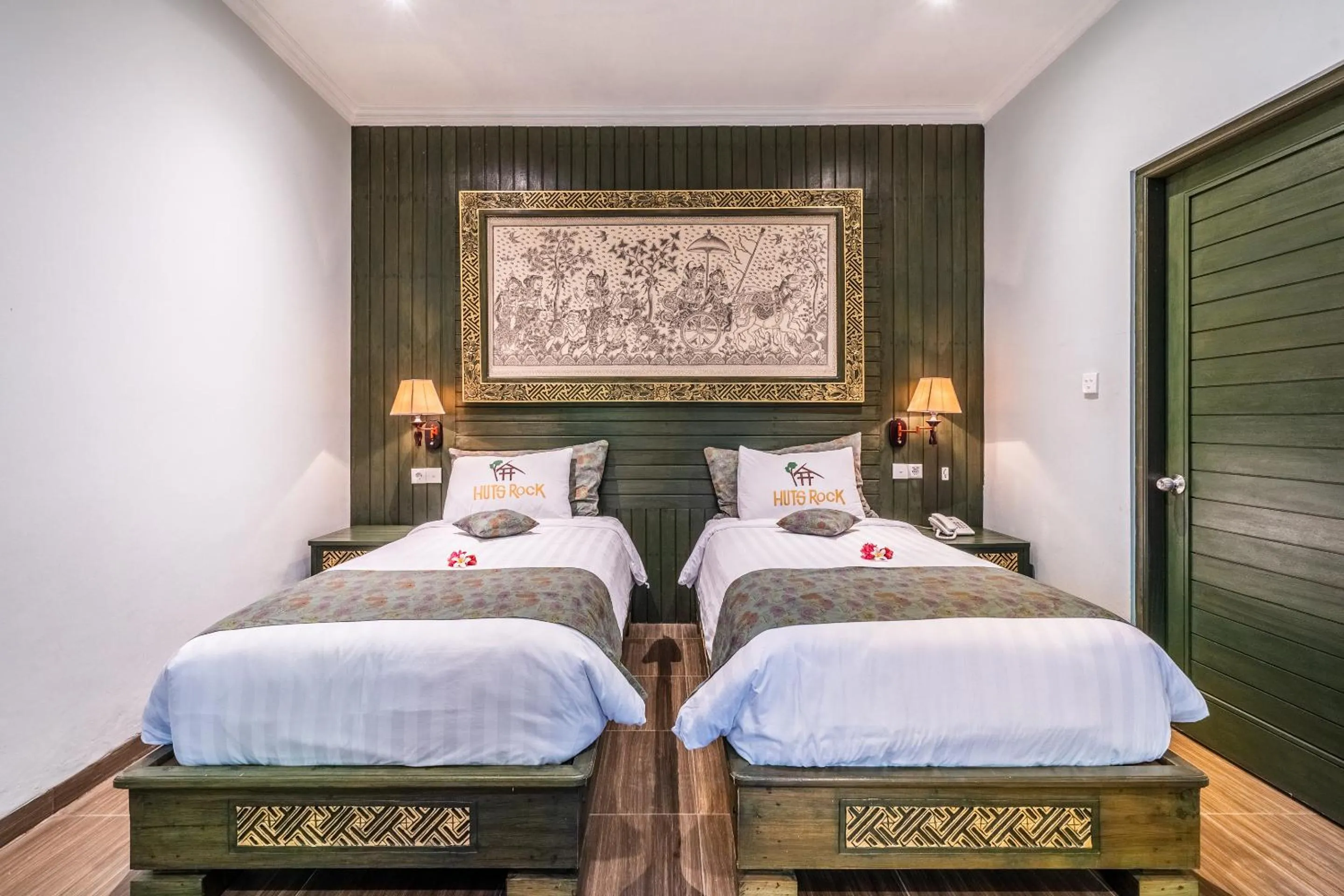 Bed in Huts Rock Ubud