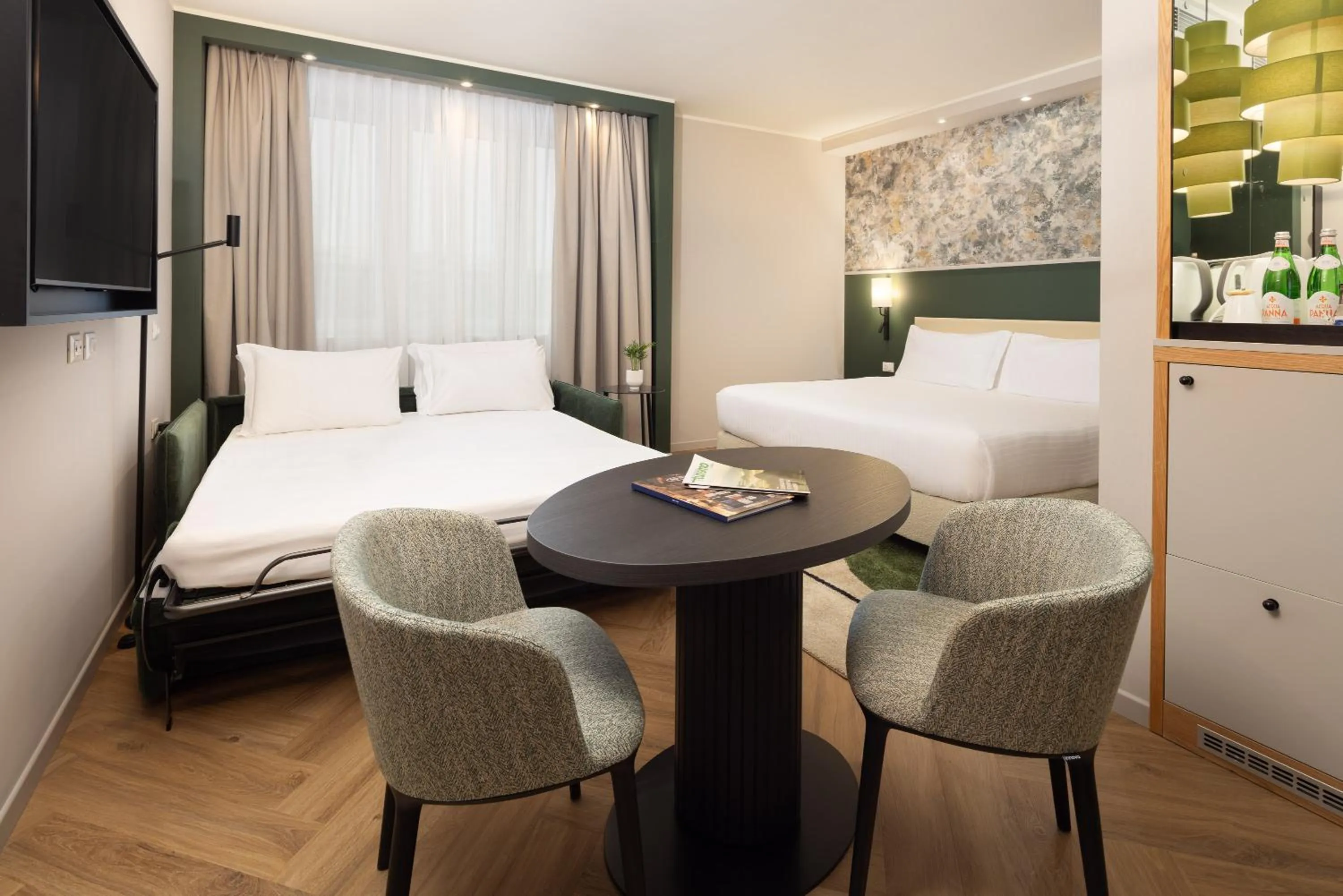 Bed in Crowne Plaza Padova by IHG