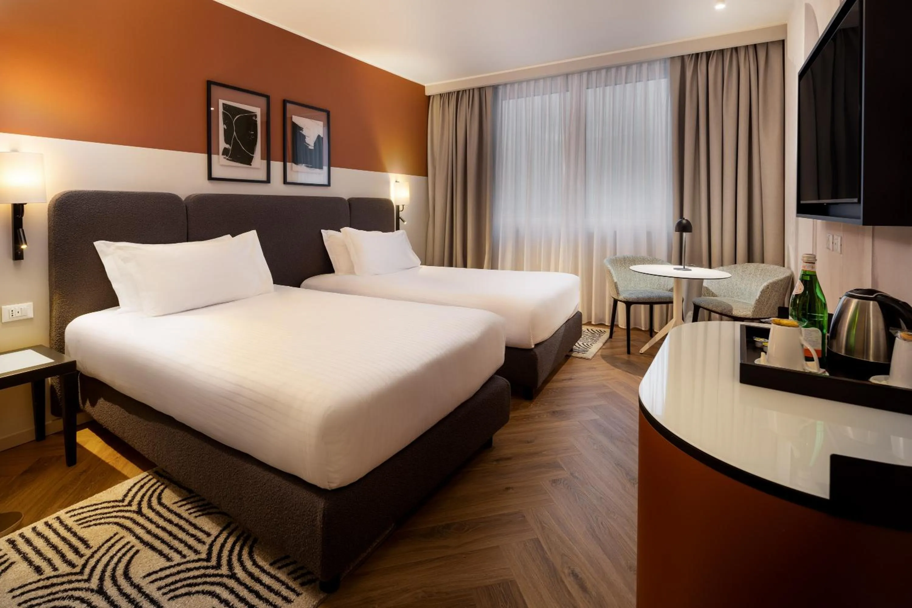 Bed in Crowne Plaza Padova by IHG