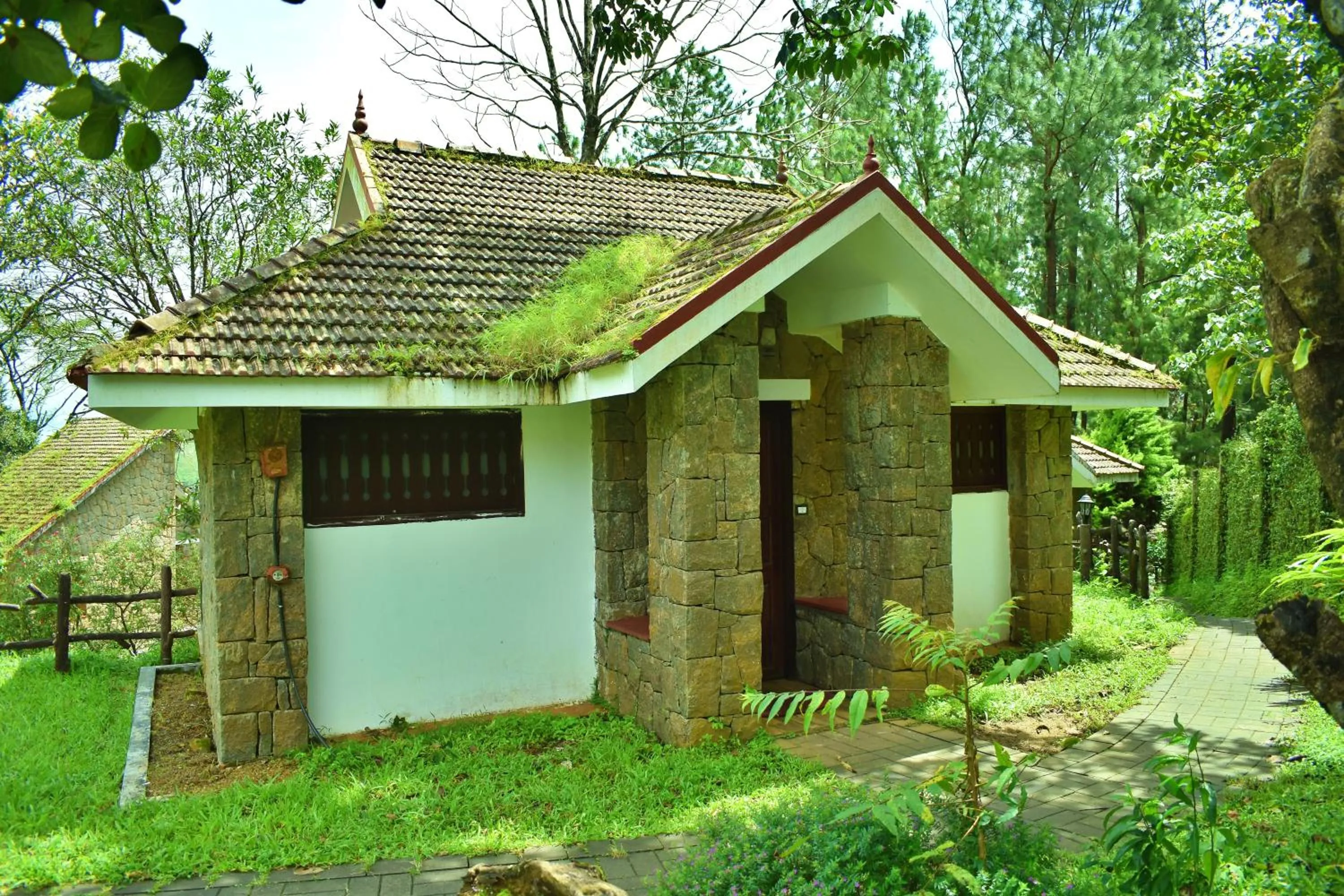 Property building in Adrak Summer Sand Hill Resort Vagamon