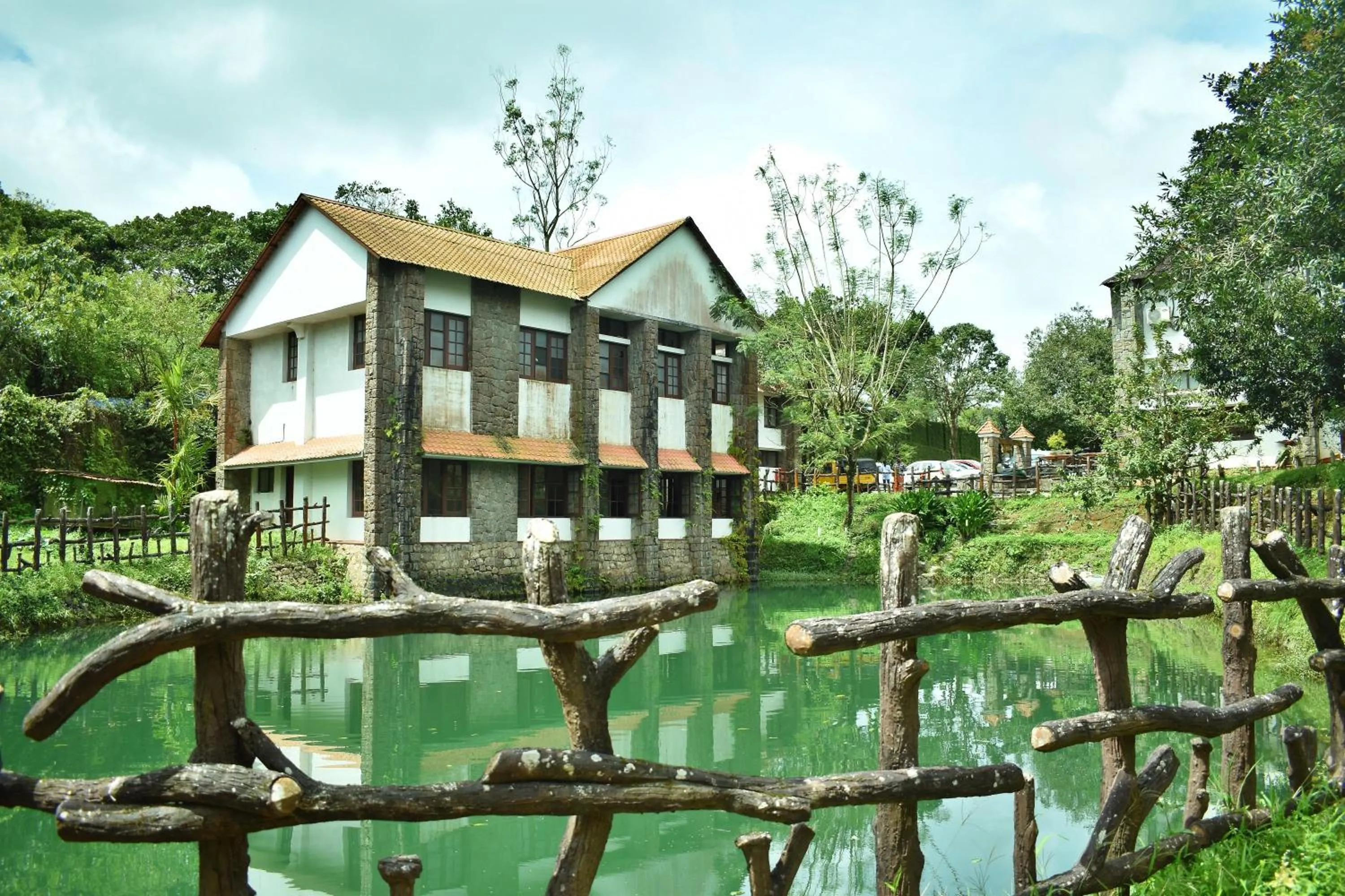 Property building in Adrak Summer Sand Hill Resort Vagamon