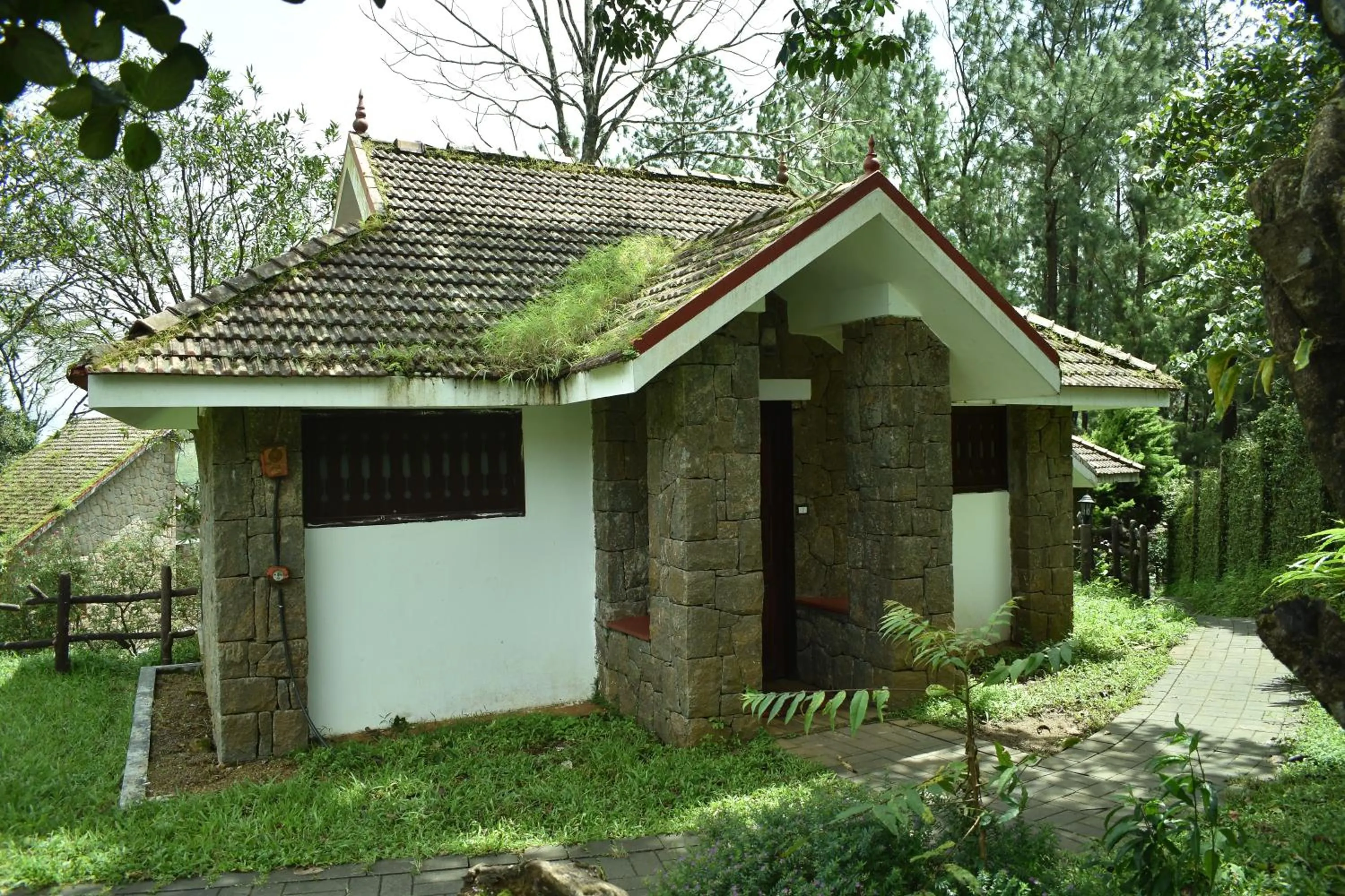 Property building in Adrak Summer Sand Hill Resort Vagamon