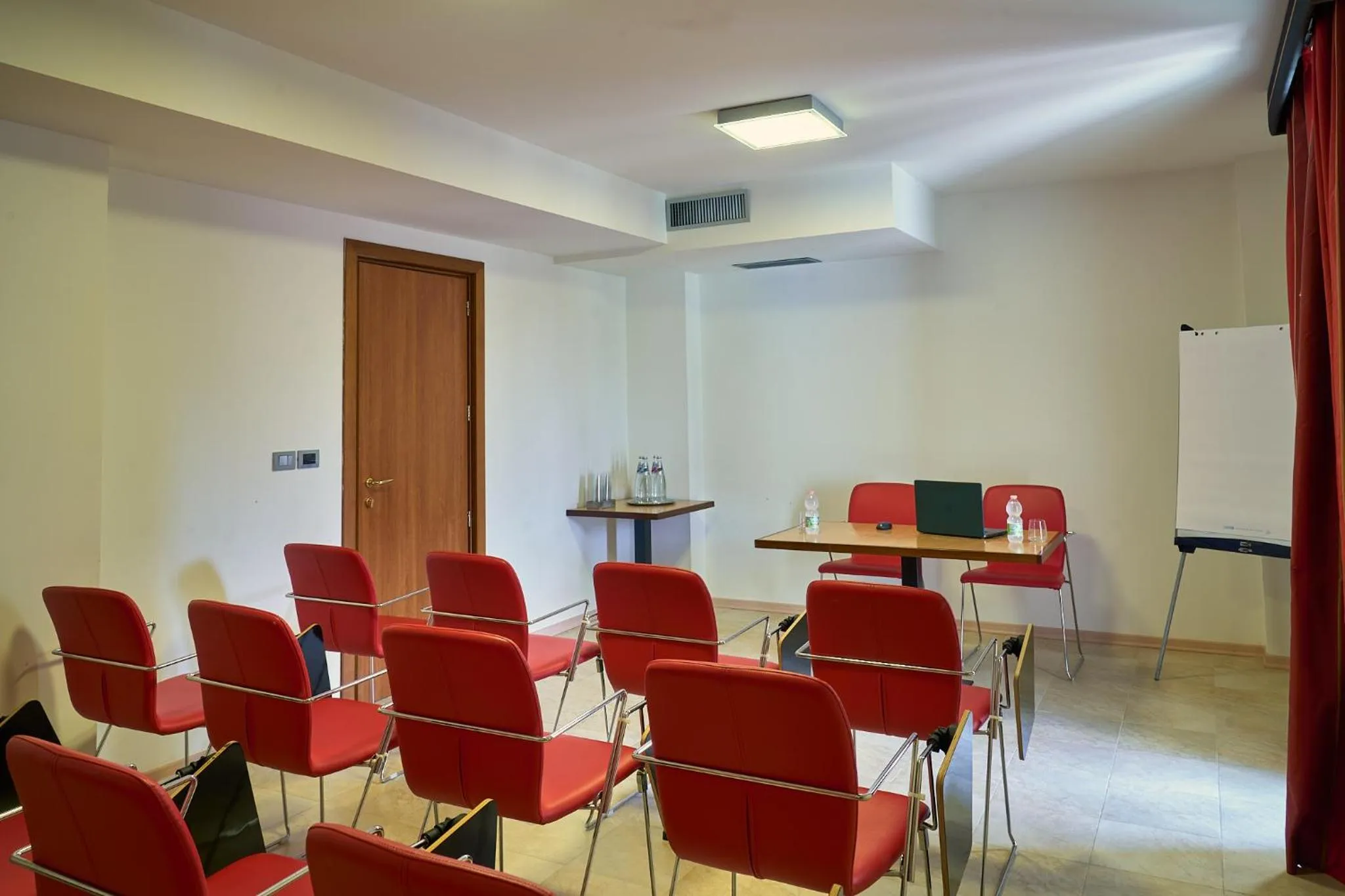 Business facilities in Delfina Palace Hotel