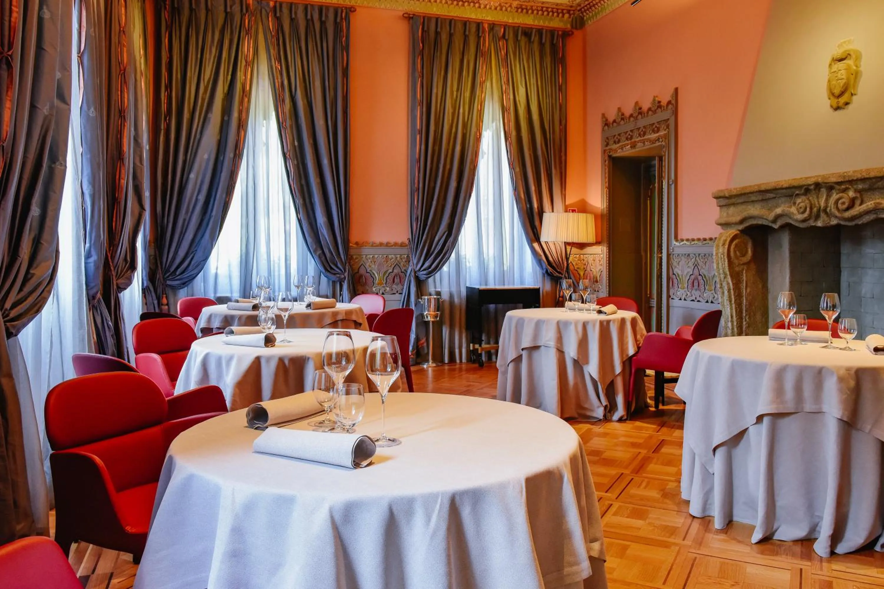 Restaurant/places to eat in Relais & Chateaux Villa Crespi
