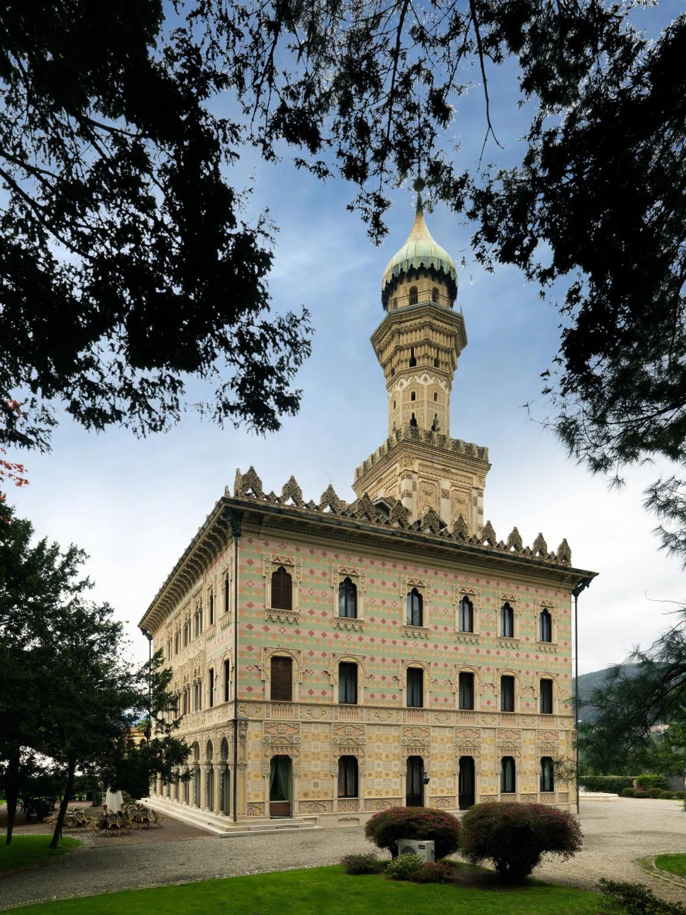 Facade/entrance in Relais & Chateaux Villa Crespi