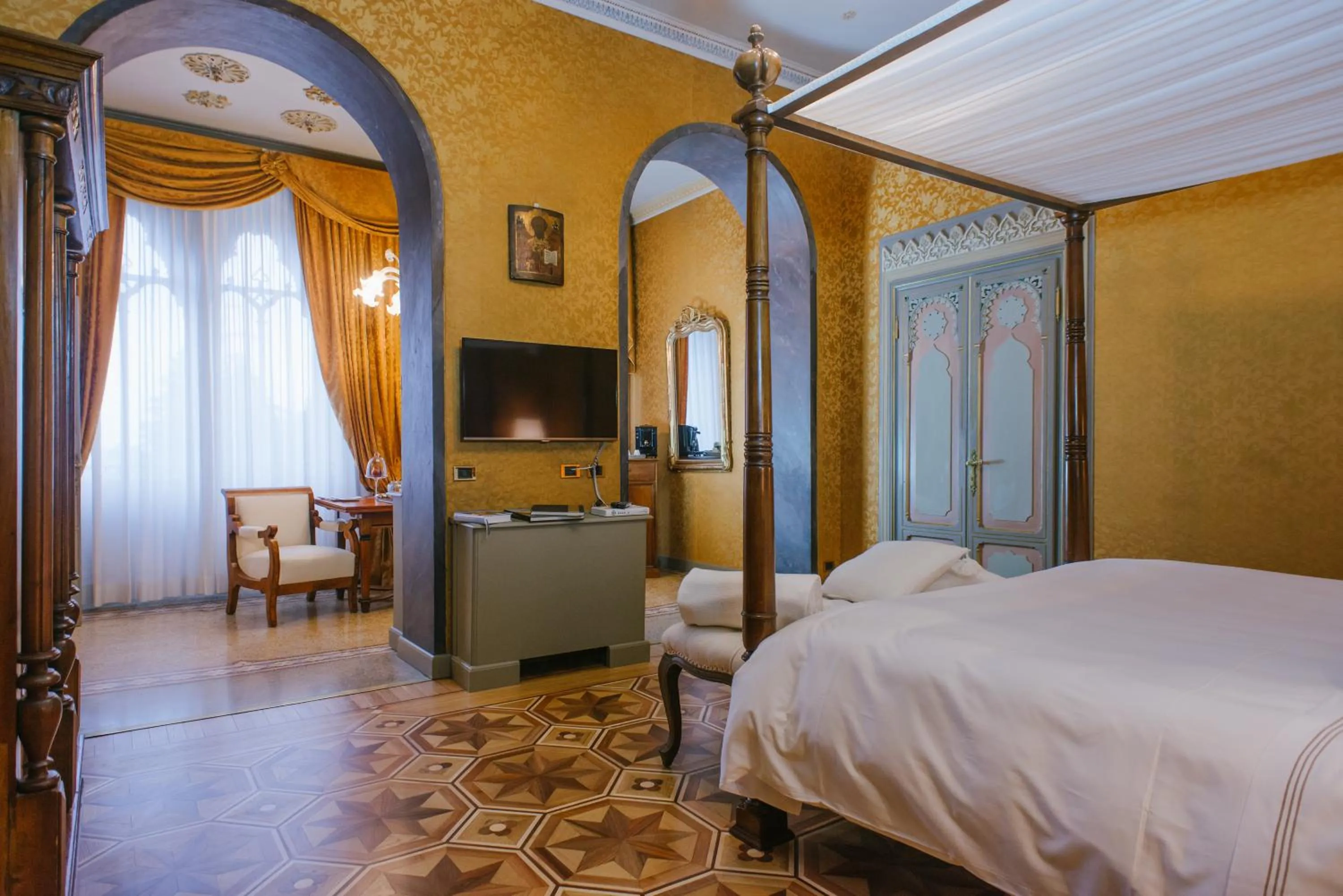 Bed in Relais & Chateaux Villa Crespi