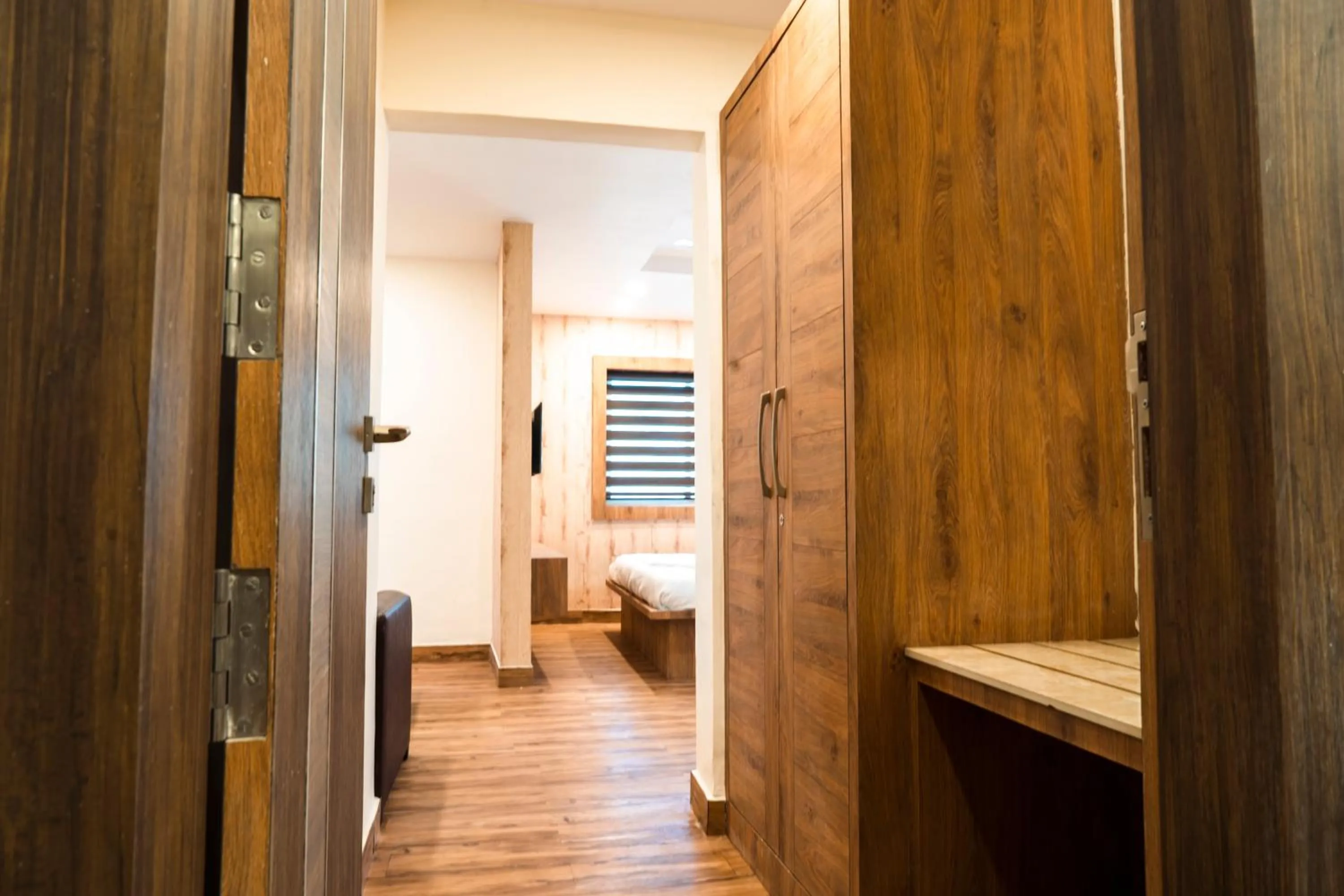 Facade/entrance in Hotel Sohrai Inn