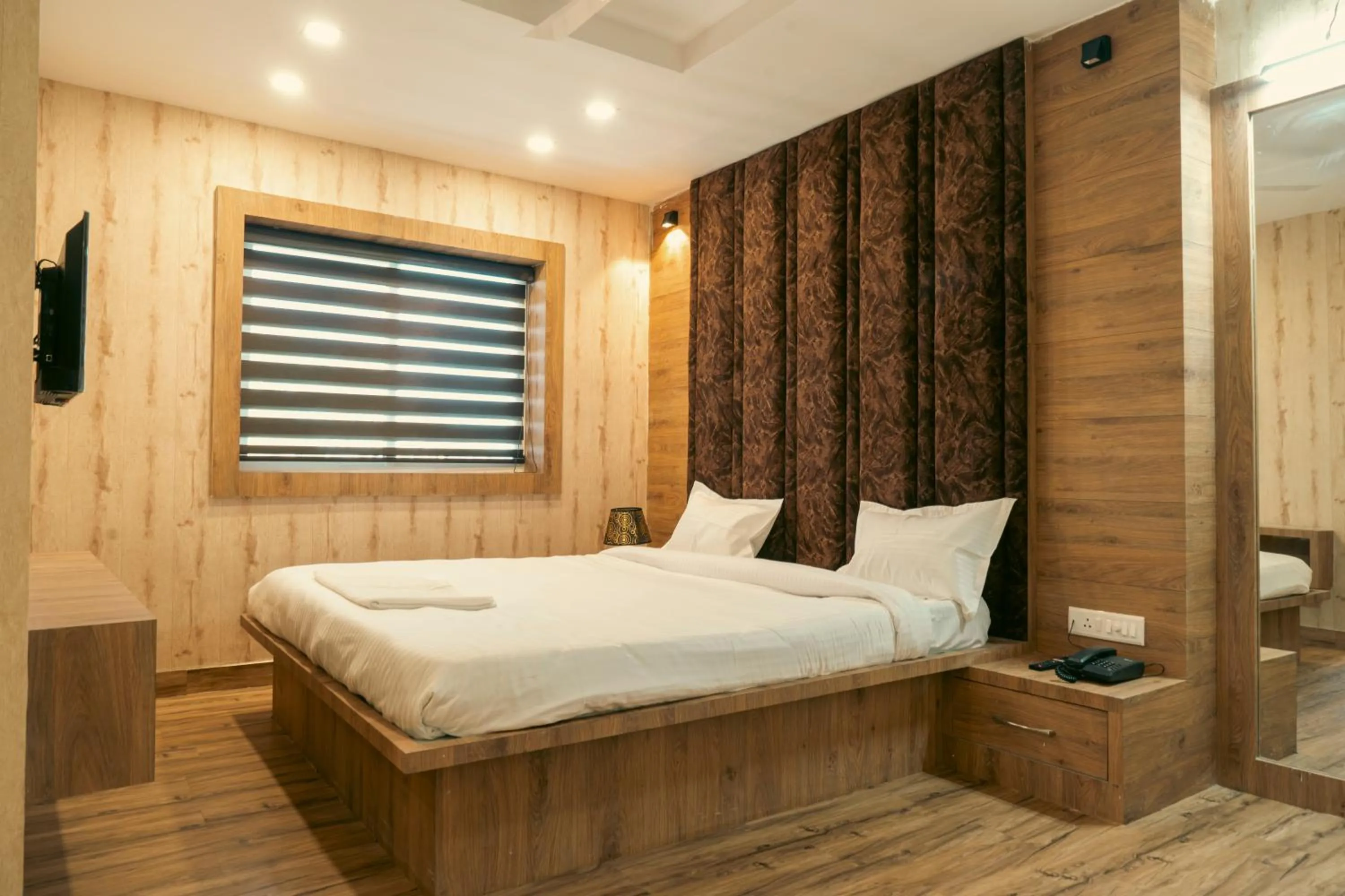 Photo of the whole room in Hotel Sohrai Inn