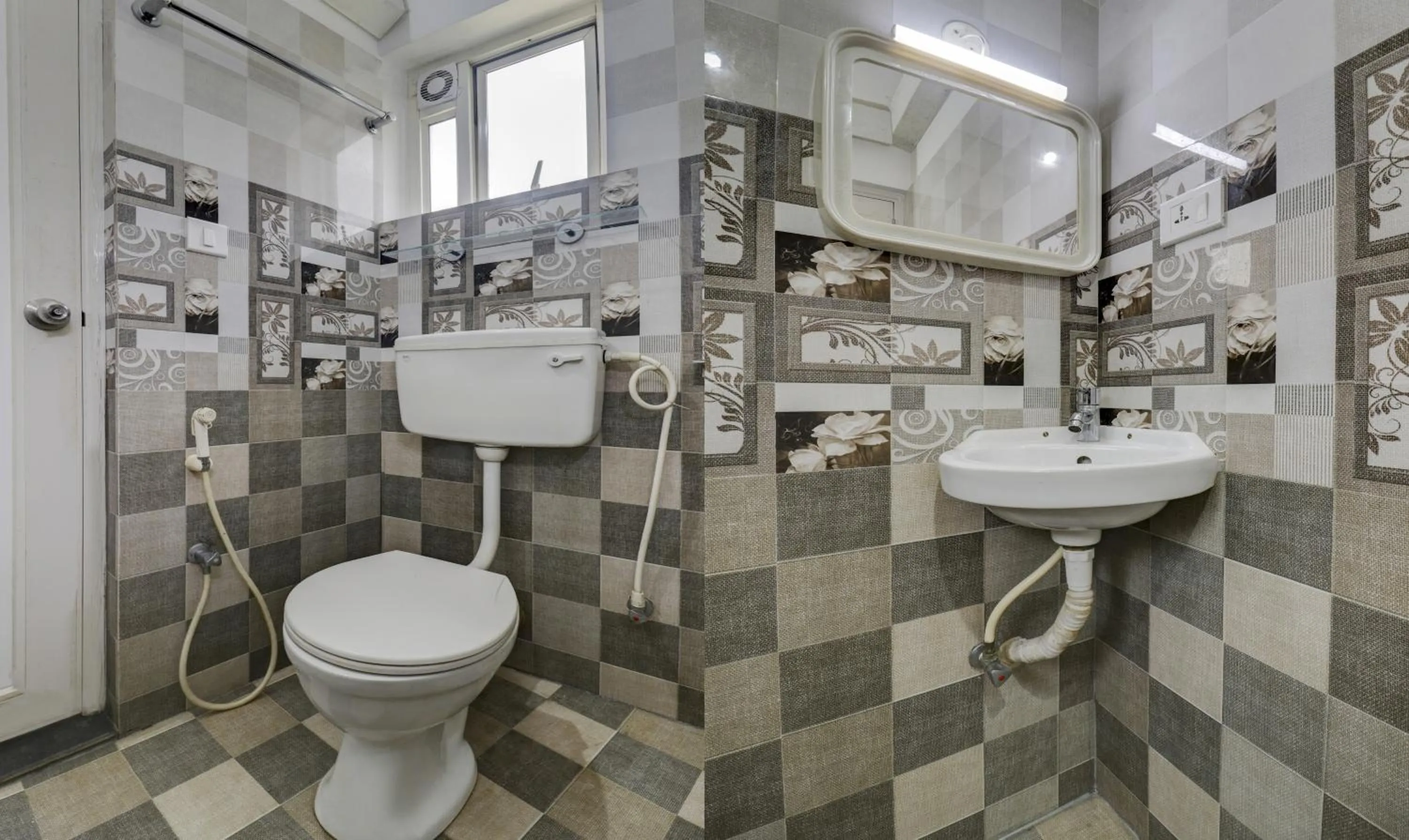 Bathroom in Itsy Hotels Ushodaya Royal Residency