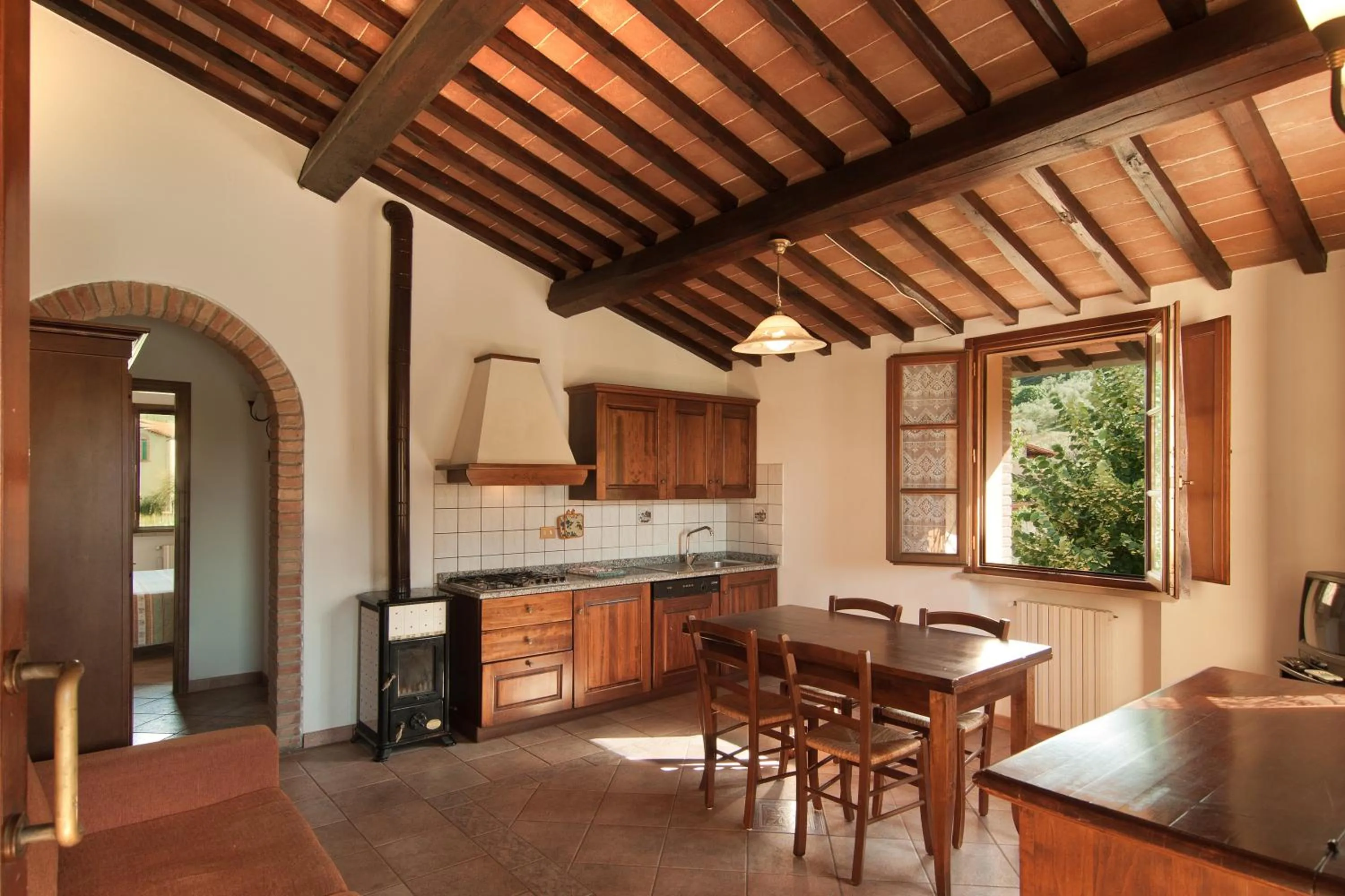 Kitchen or kitchenette in Casa Vacanze Santa Maria