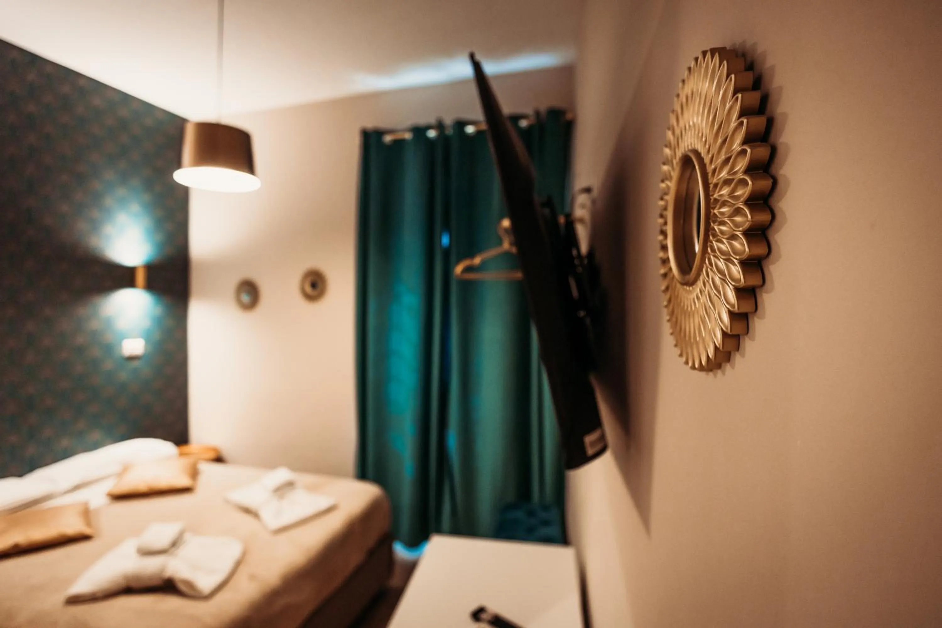 Bed in Hotel Domus Tiberina