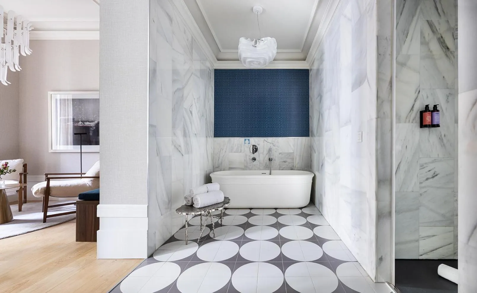 Bath in One Shot Recoletos