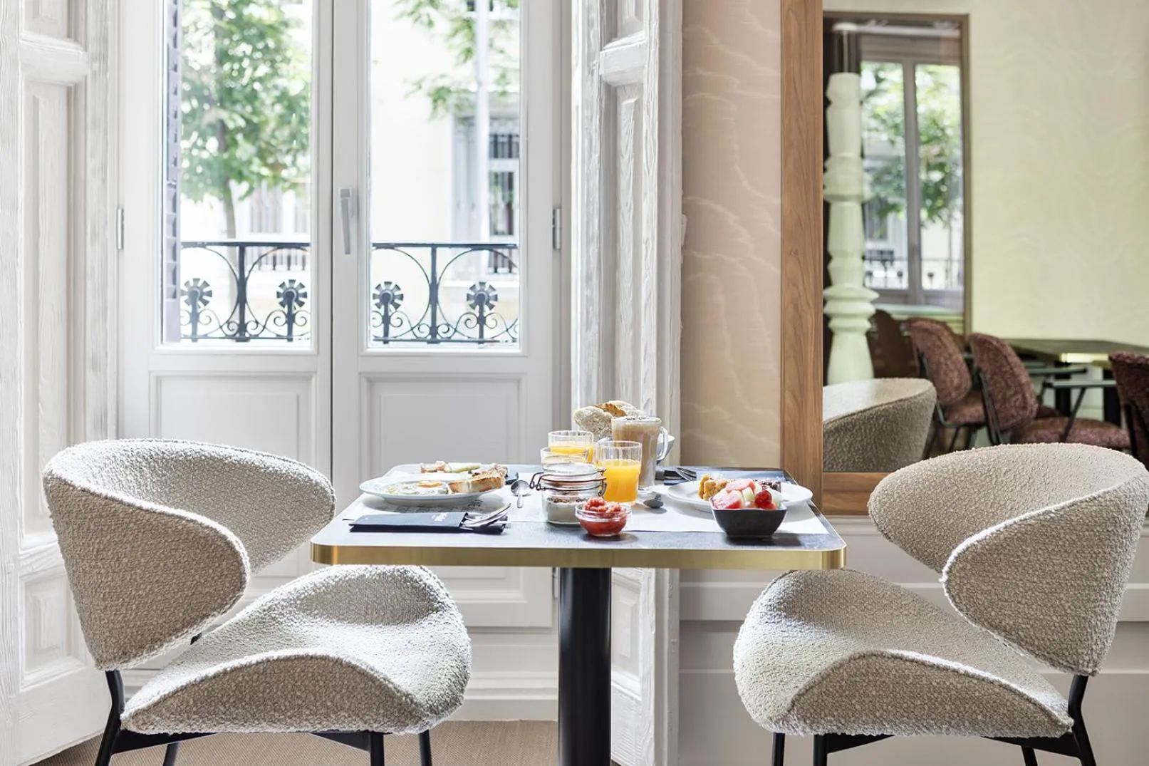 Breakfast in One Shot Recoletos