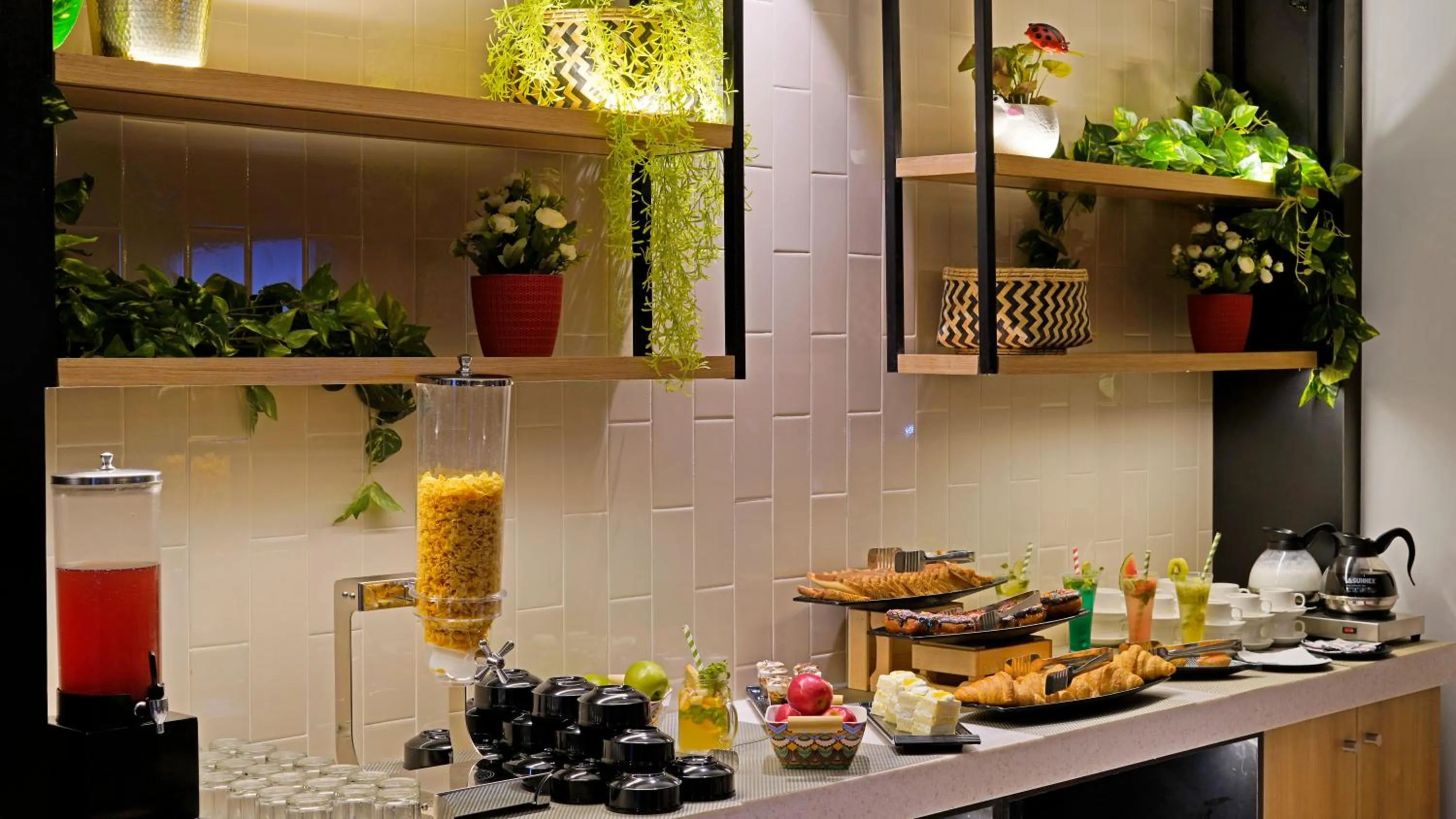 Breakfast in Click Hotel Biz - Bangalore Airport