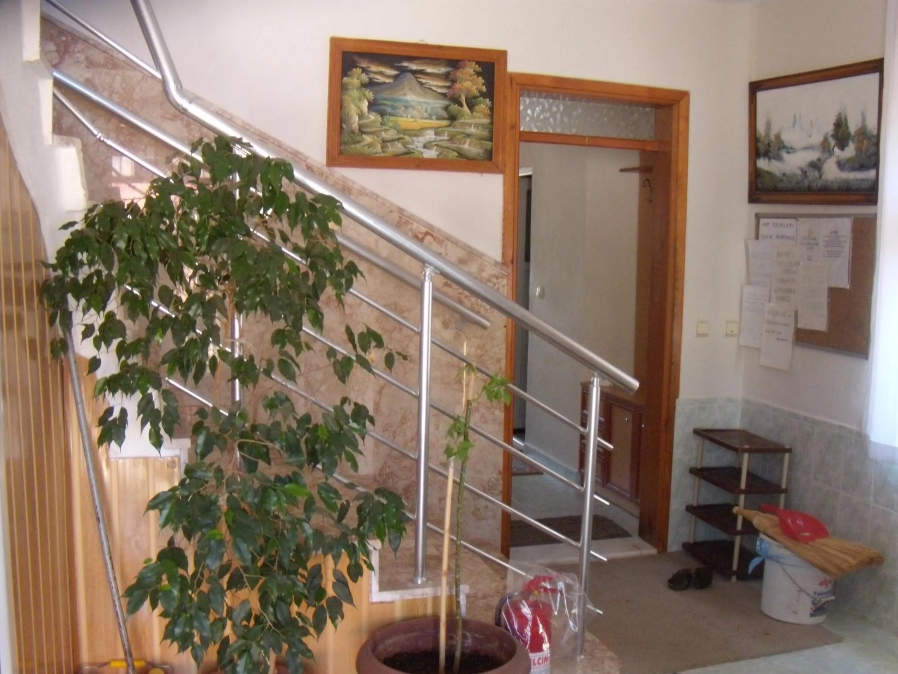 Facade/entrance in Sercan Apart