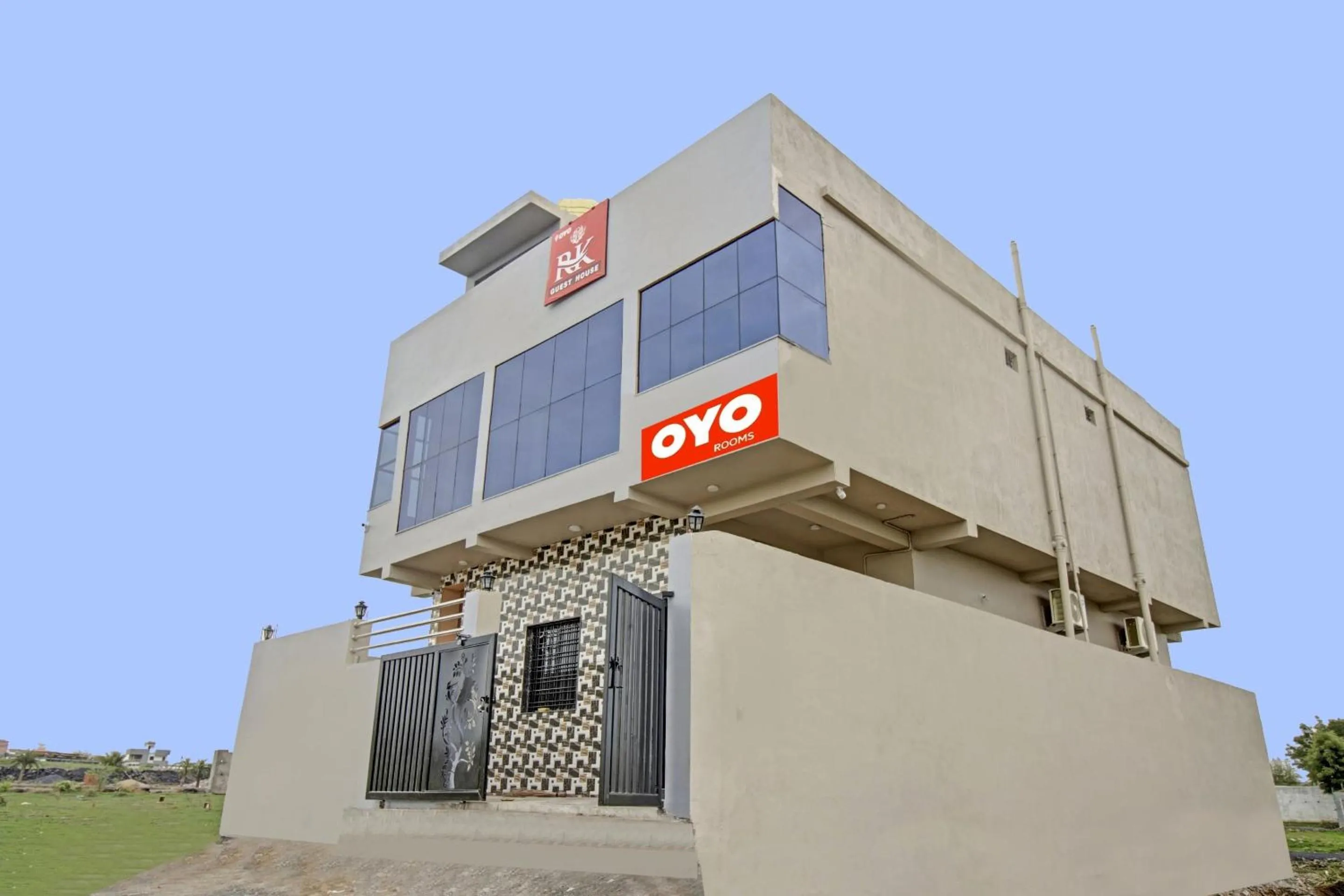 Hotel O by OYO R K Guest House