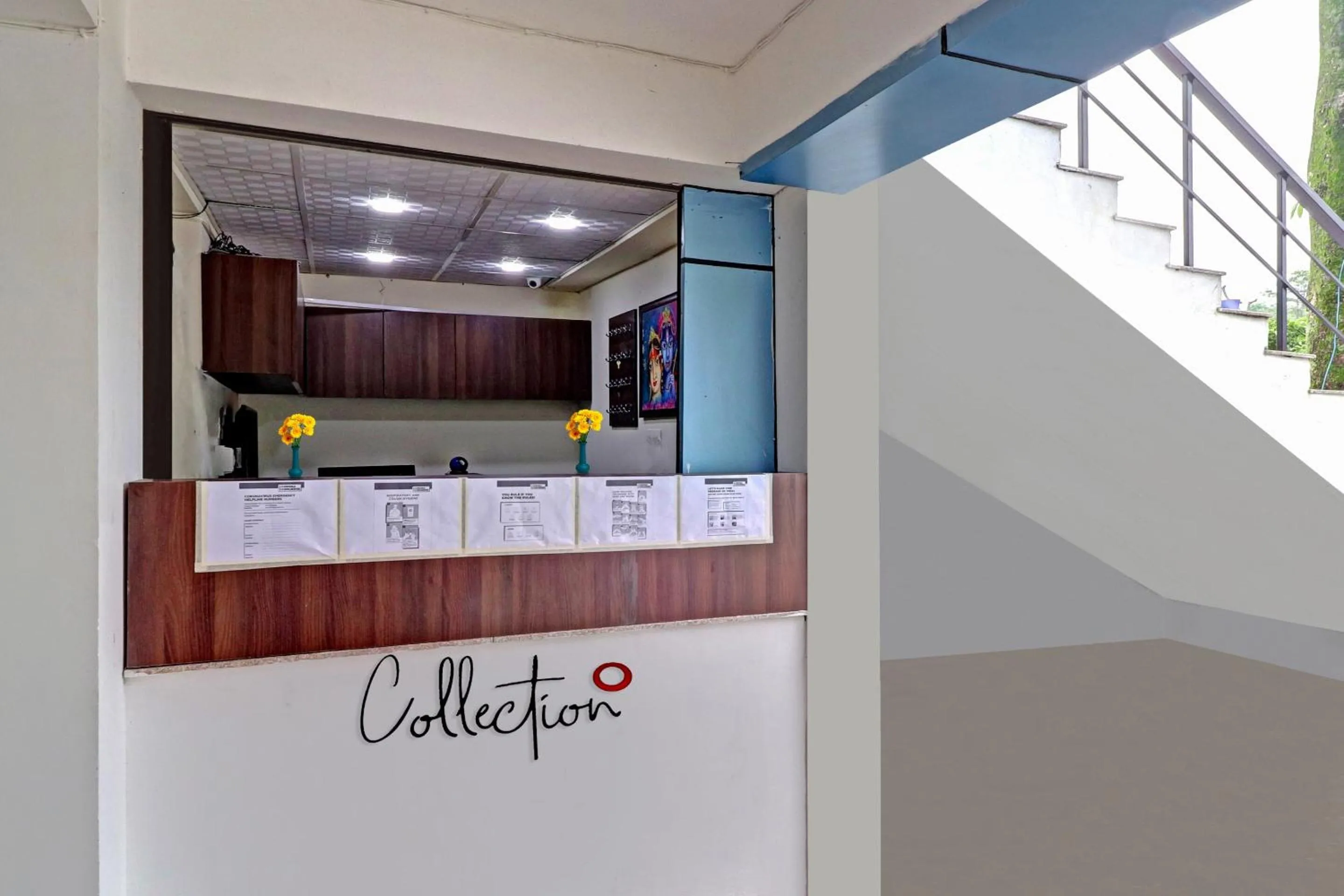 Lobby or reception in Hotel O VICTORIA PALACE