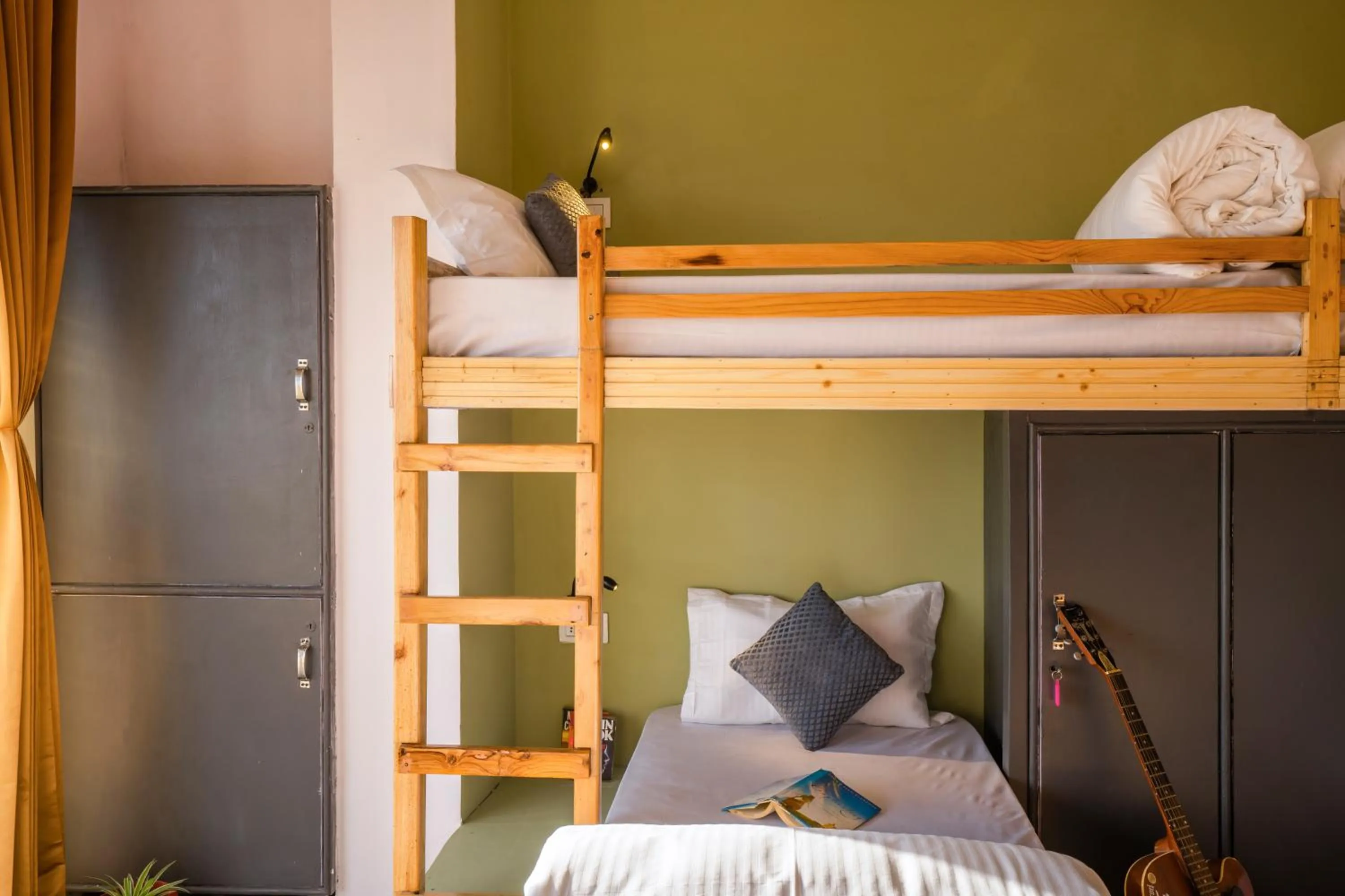 Bed in Zostel Banikhet, Dalhousie