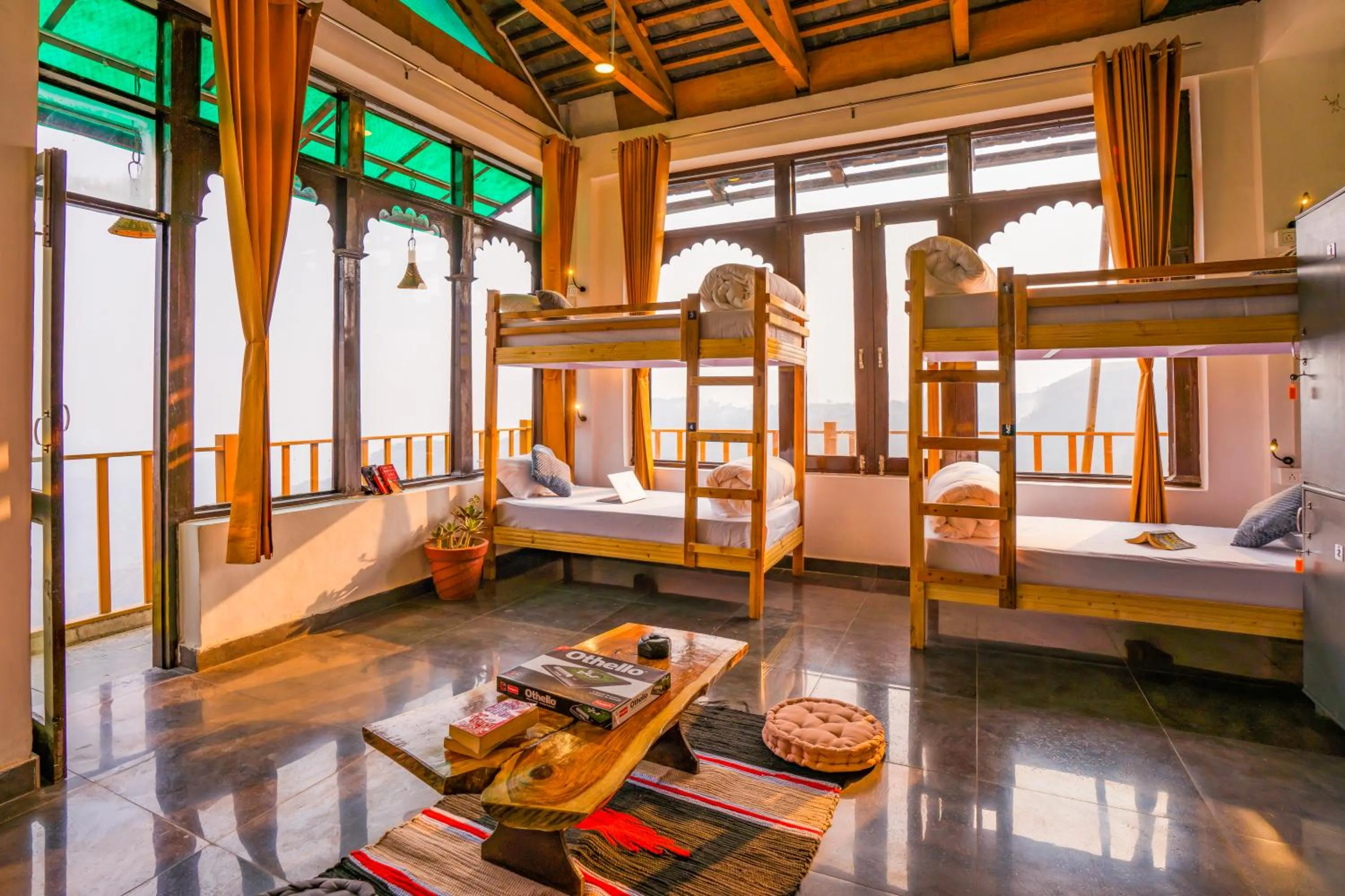 Bed in Zostel Banikhet, Dalhousie