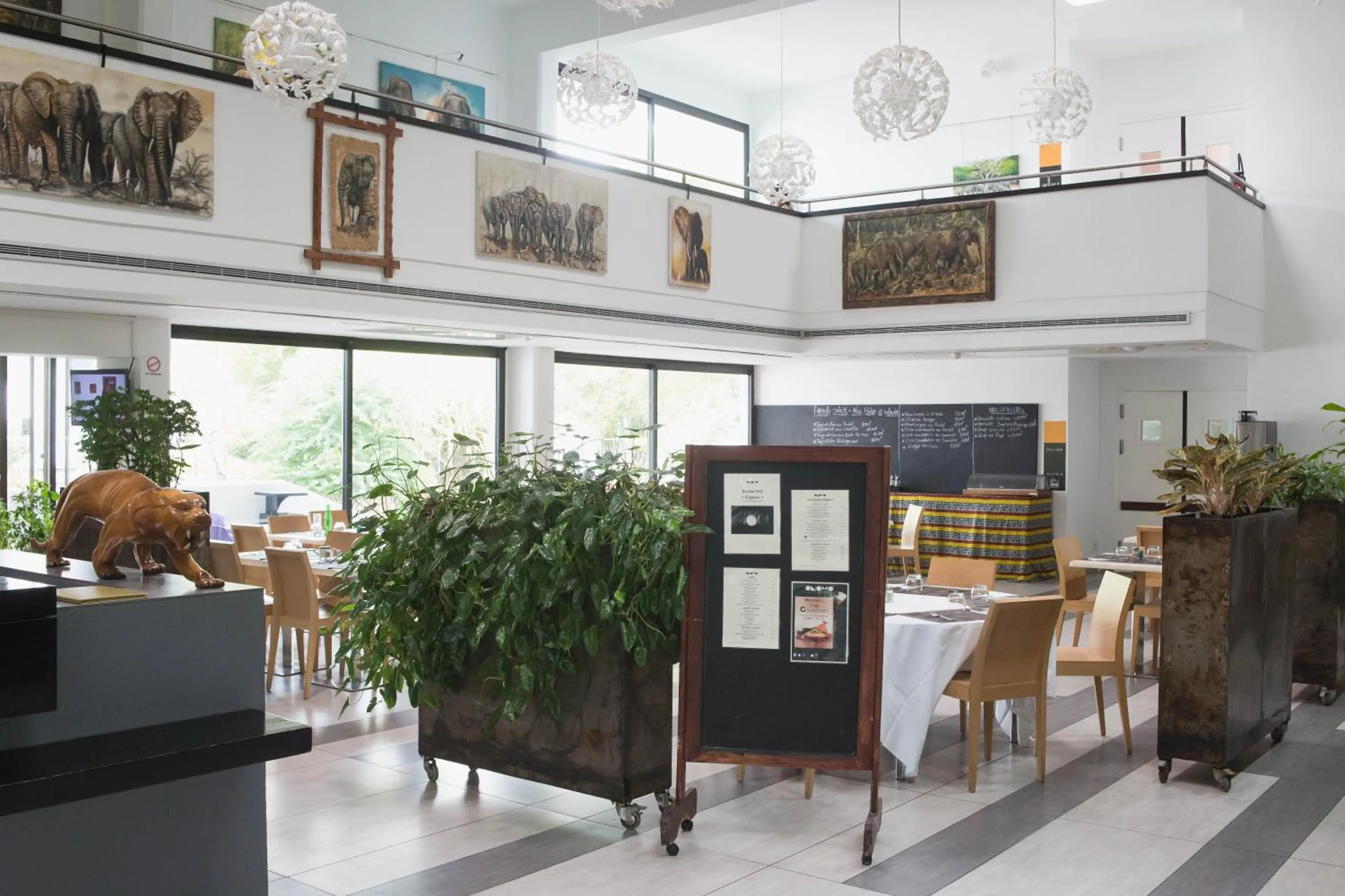 Lunch in MINA Hotel Libreville