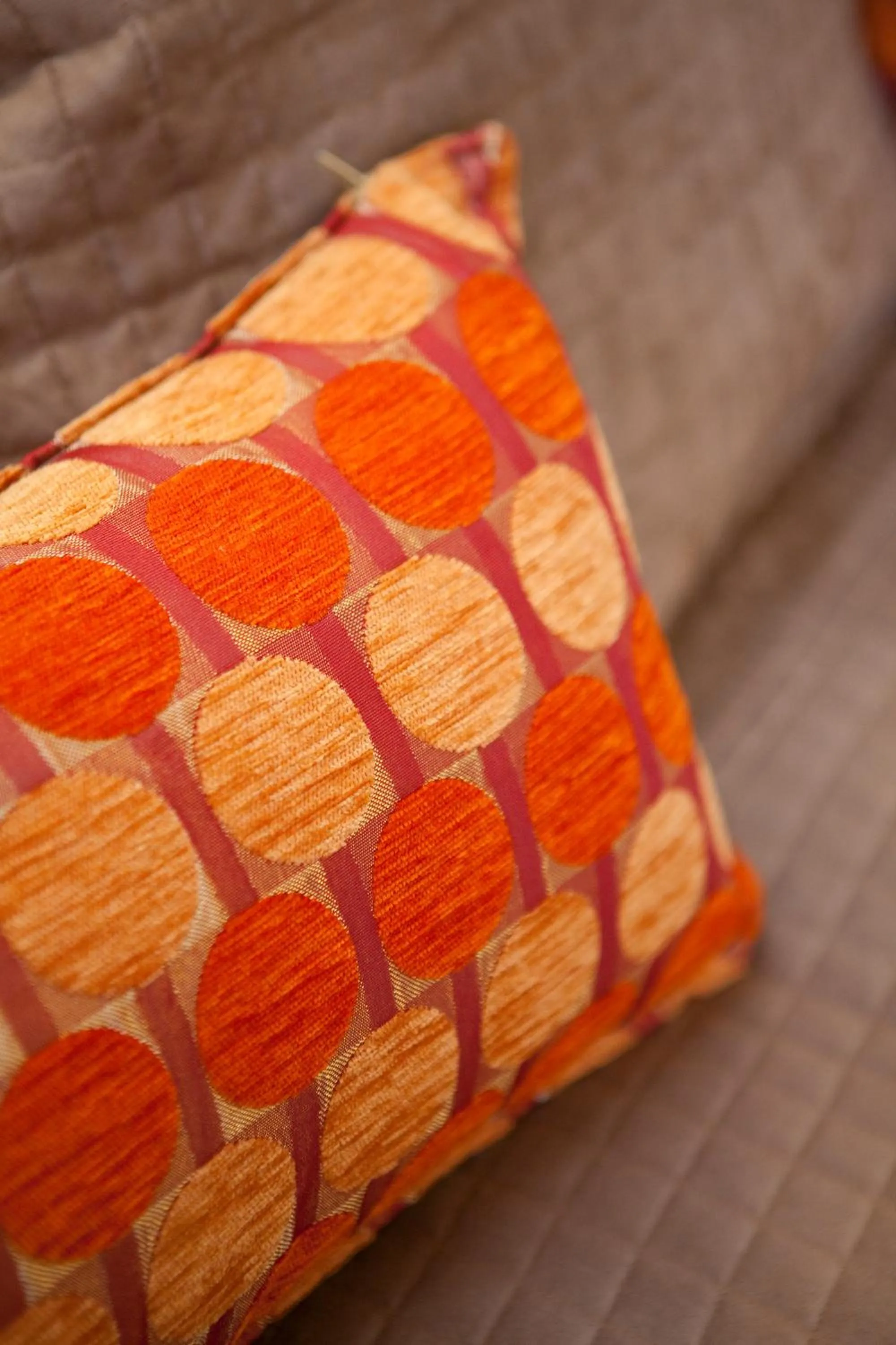 Bed in Kings Of Riccarton Motel- Close to Railway Station and Airport with Shuttle service