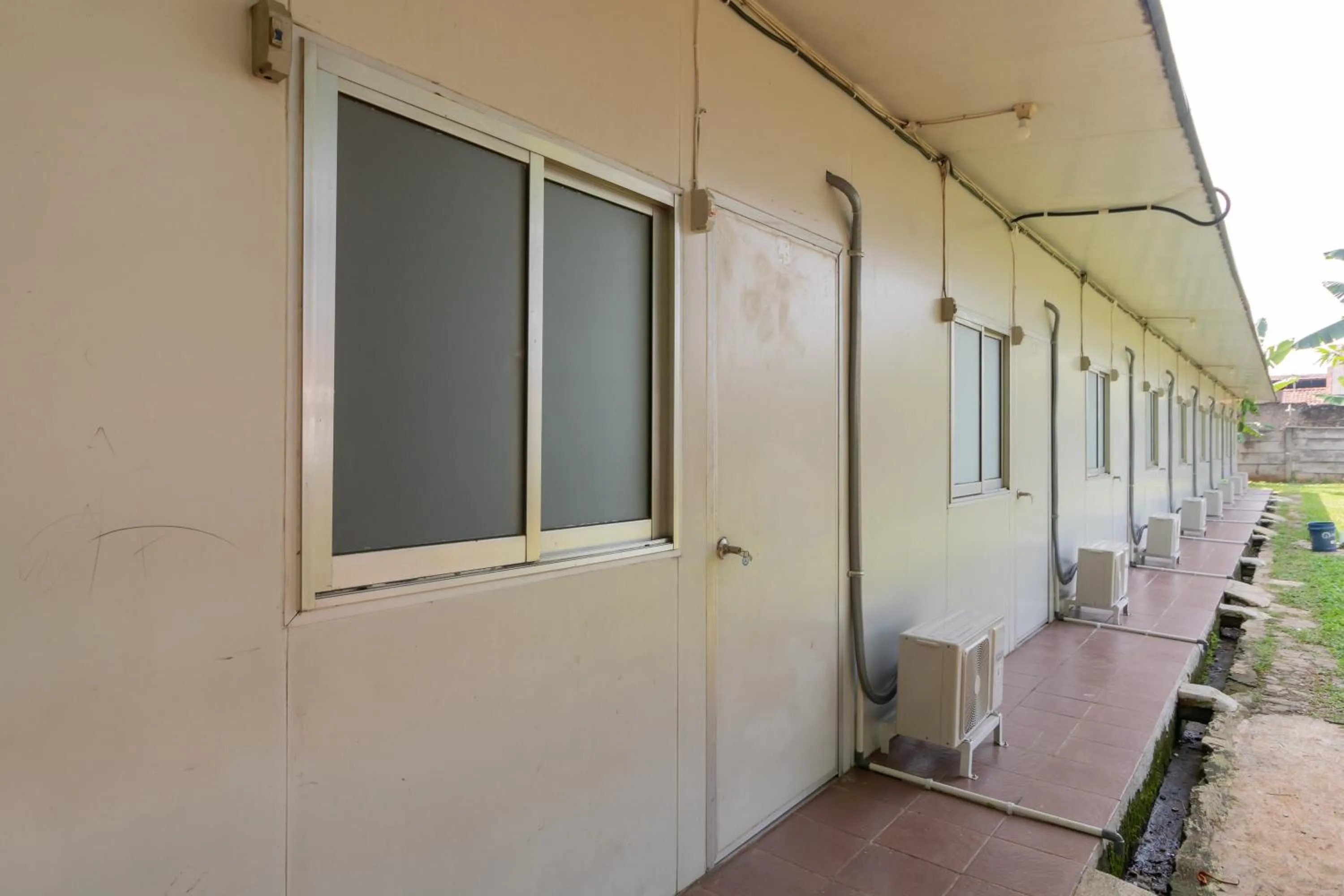 RedDoorz Syariah at Taman Green Legon