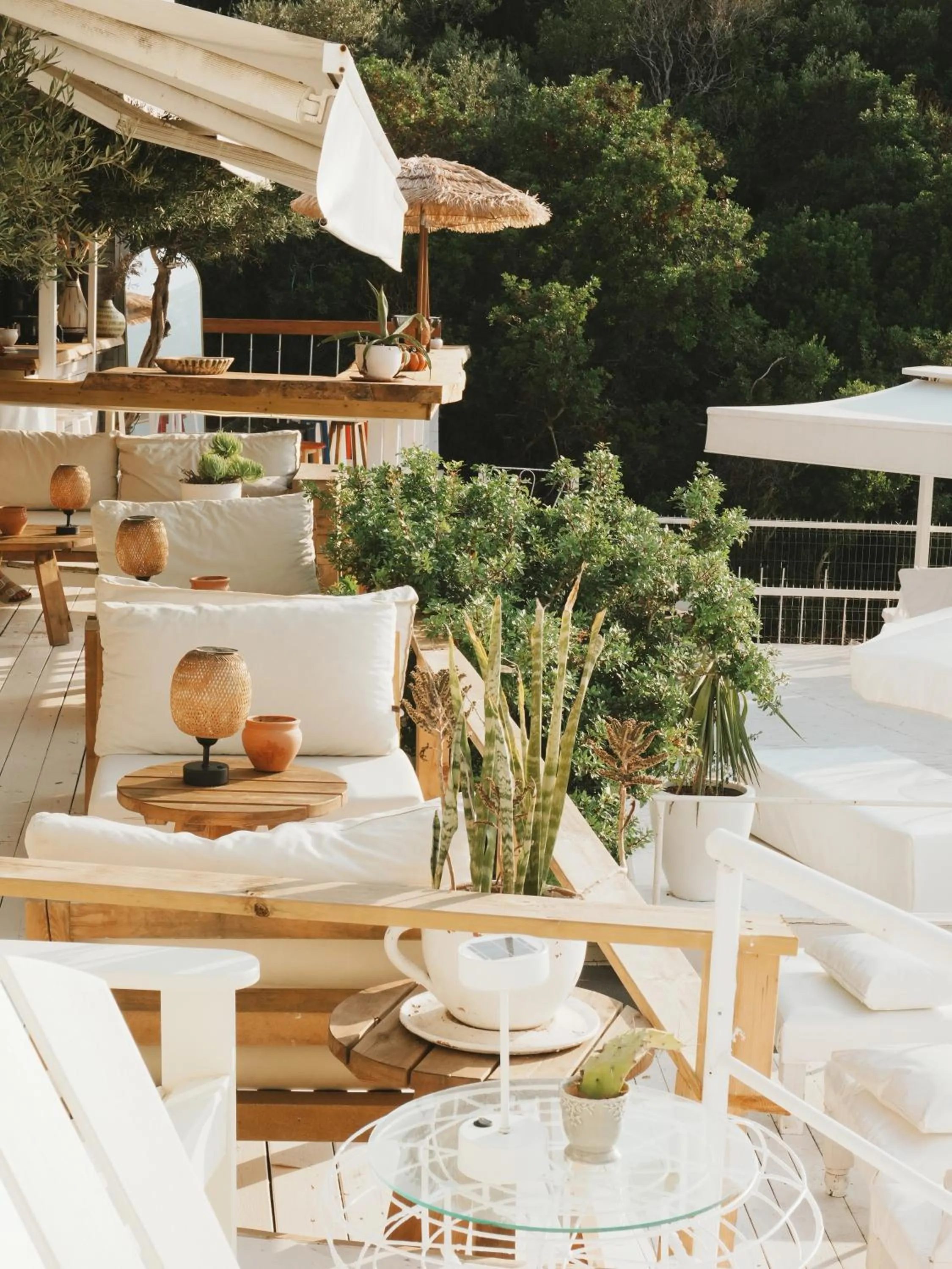 Seating area in Club Çapa Hotel