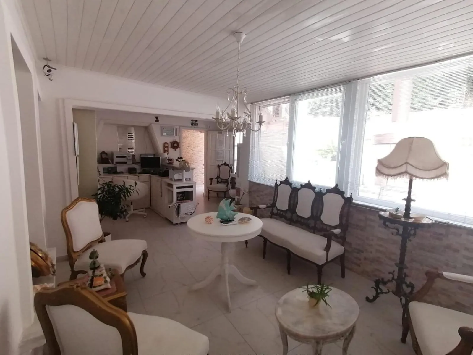 Living room in Club Çapa Hotel