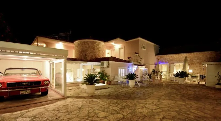 Property building in Club Çapa Hotel