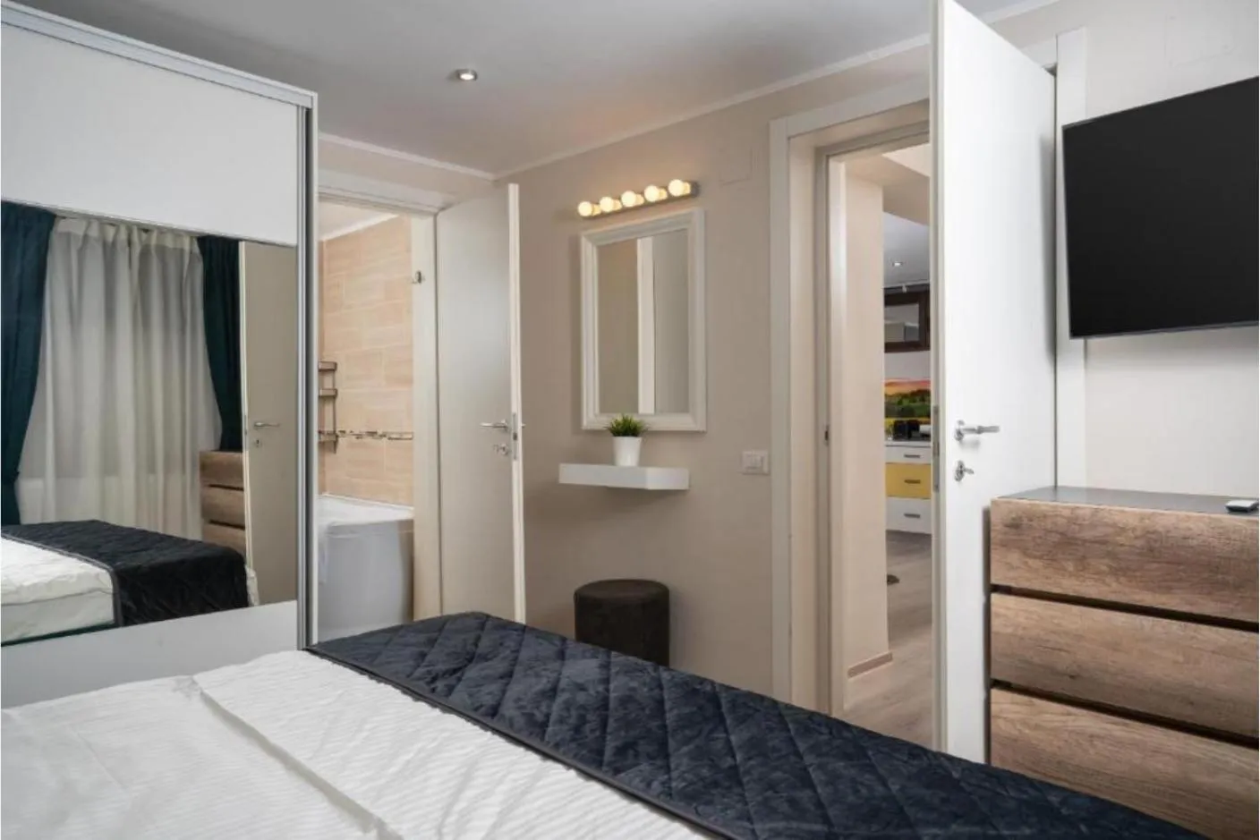 TV and multimedia, Bed in Casa 86