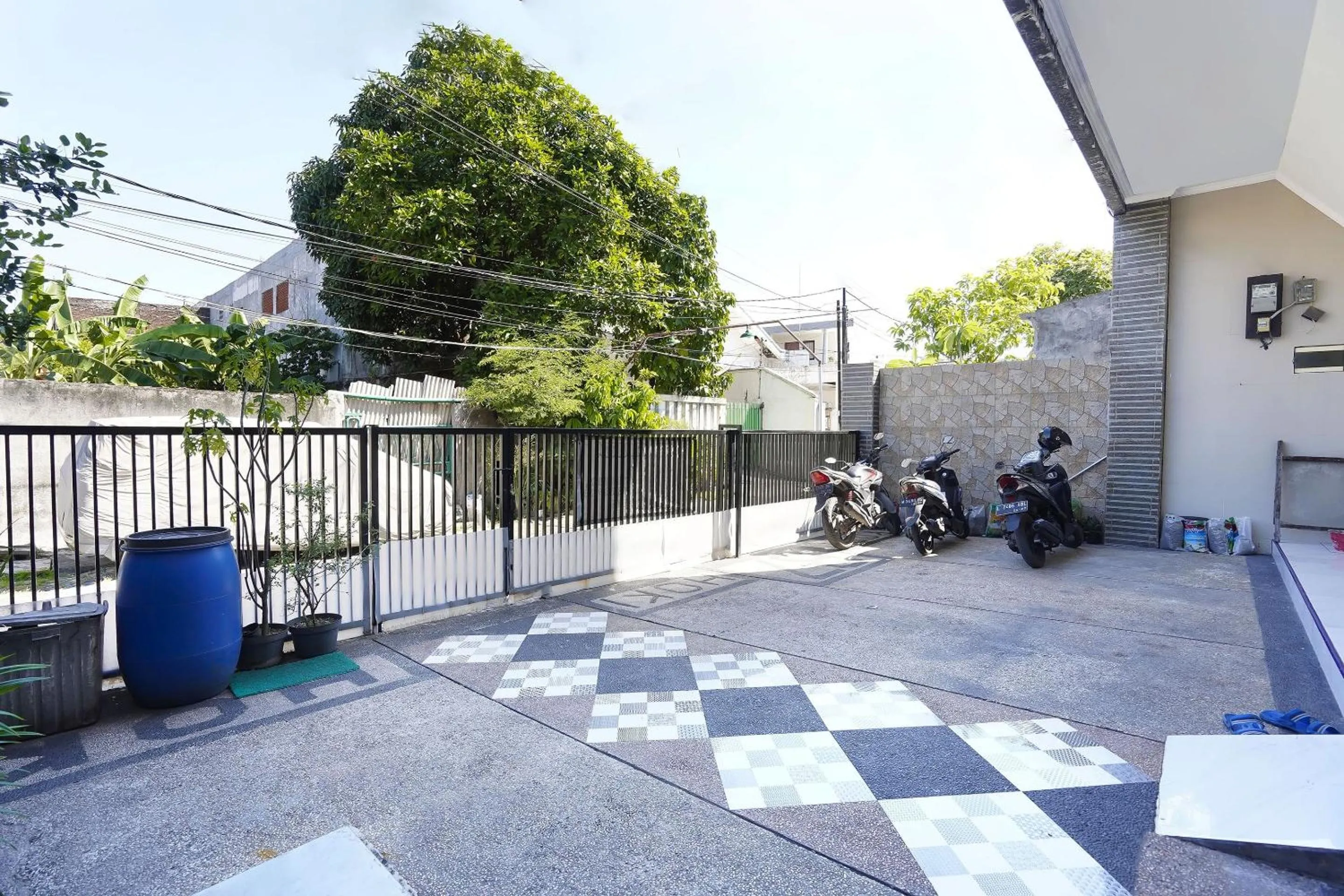 Facade/entrance in Hotel O Ruby Homestay Syariah