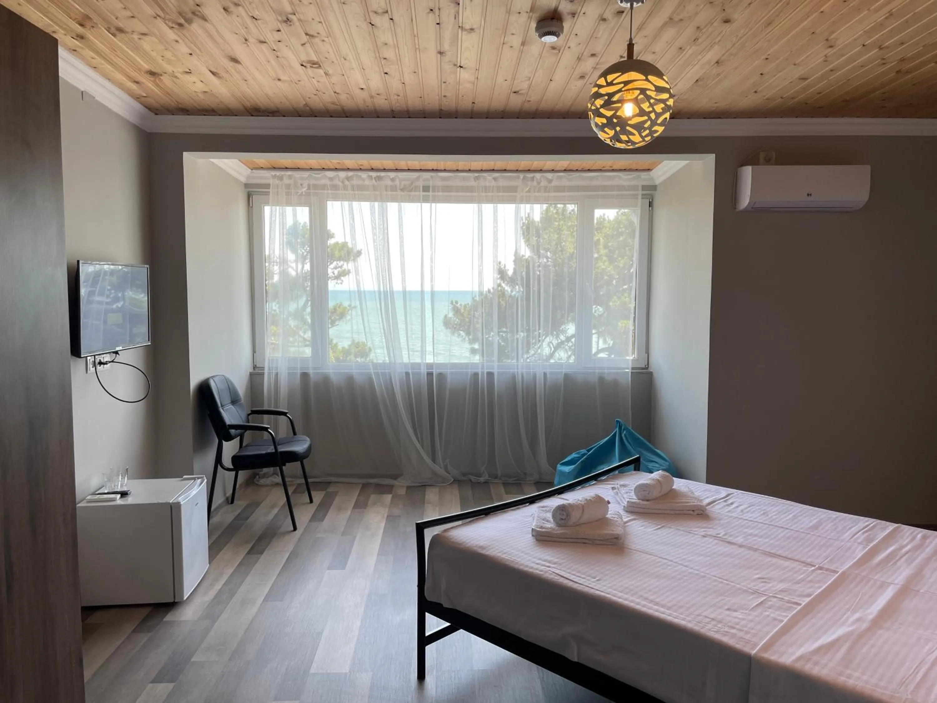 Photo of the whole room in Argo Hotel