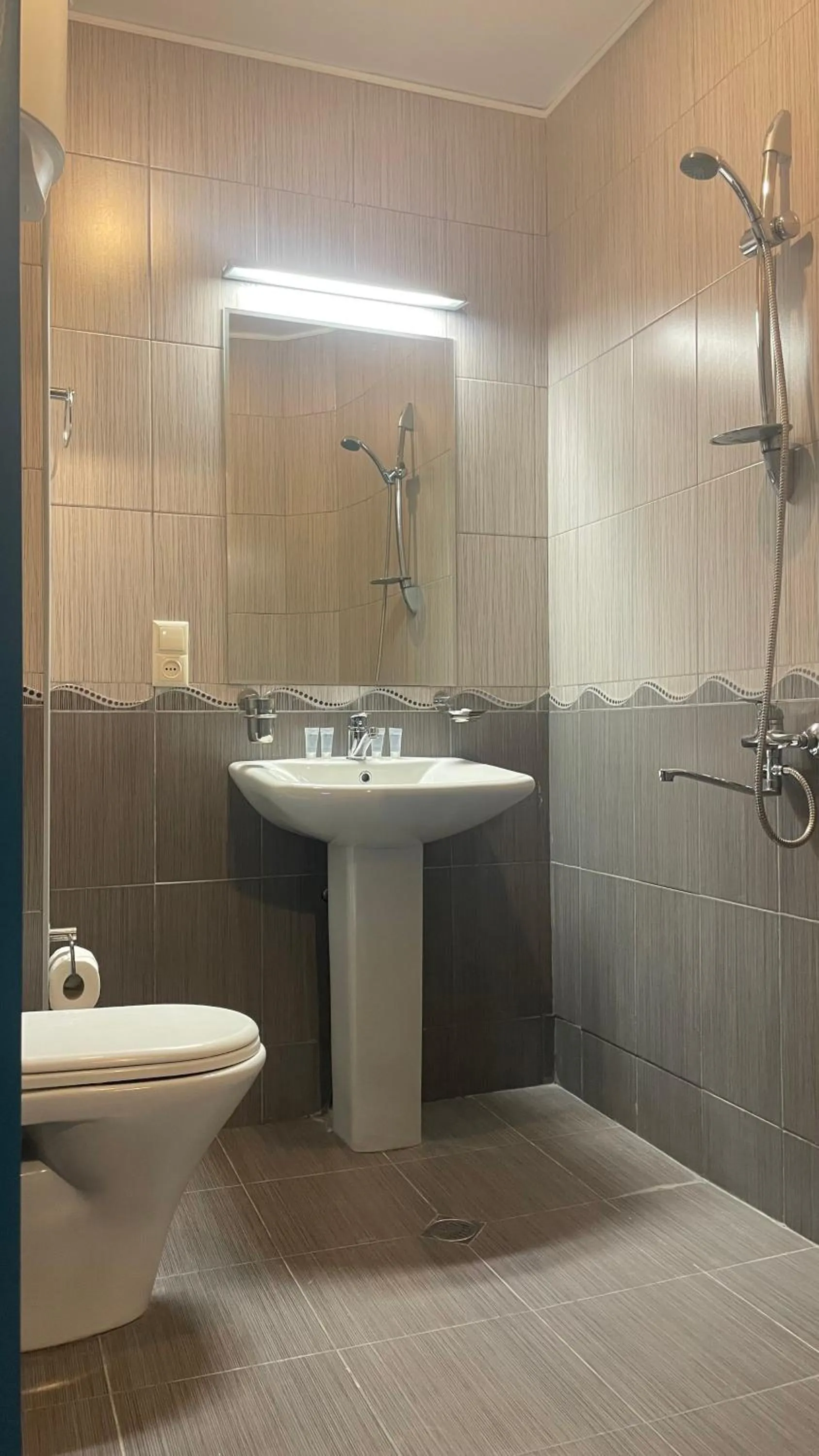 Bathroom in Argo Hotel