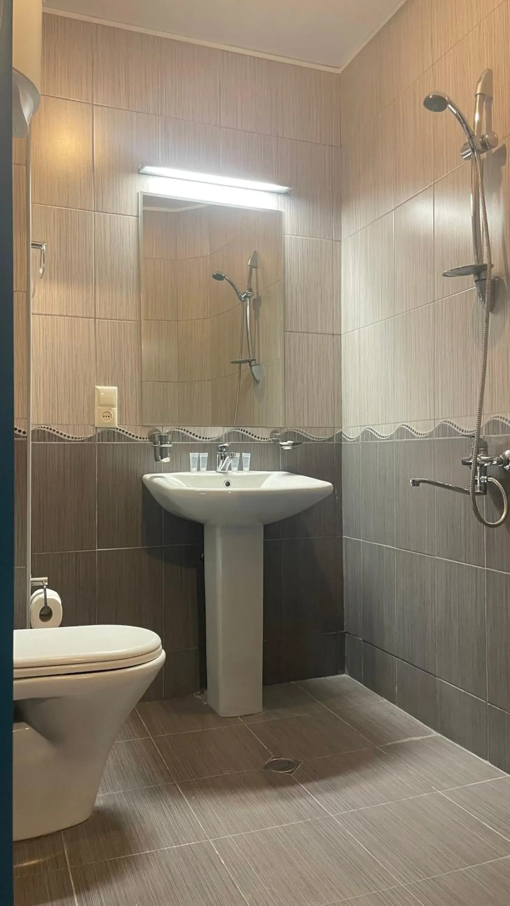 Double Room with Balcony - single occupancy in Argo Hotel Double Room with Balcony - single occupancy in Argo Hotel