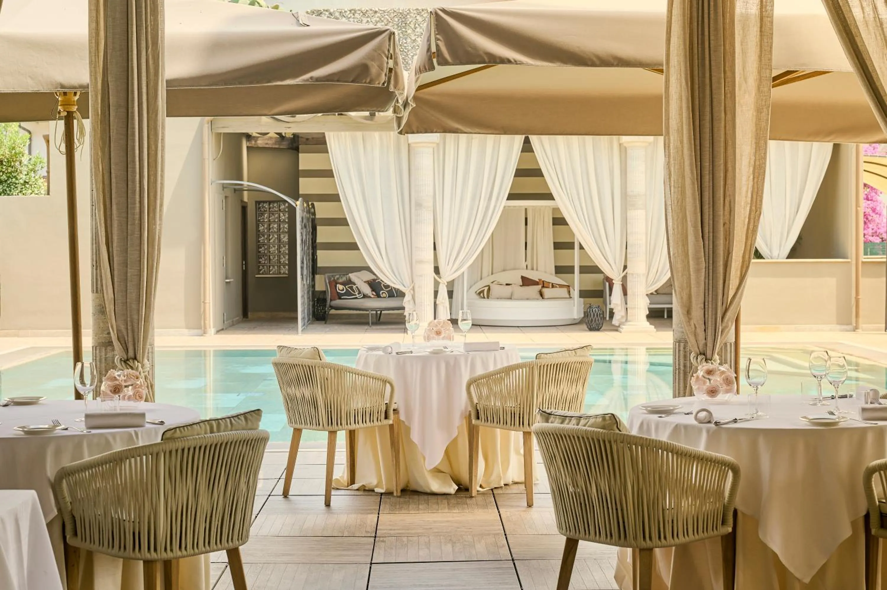 Restaurant/places to eat in Grand Hotel Imperiale