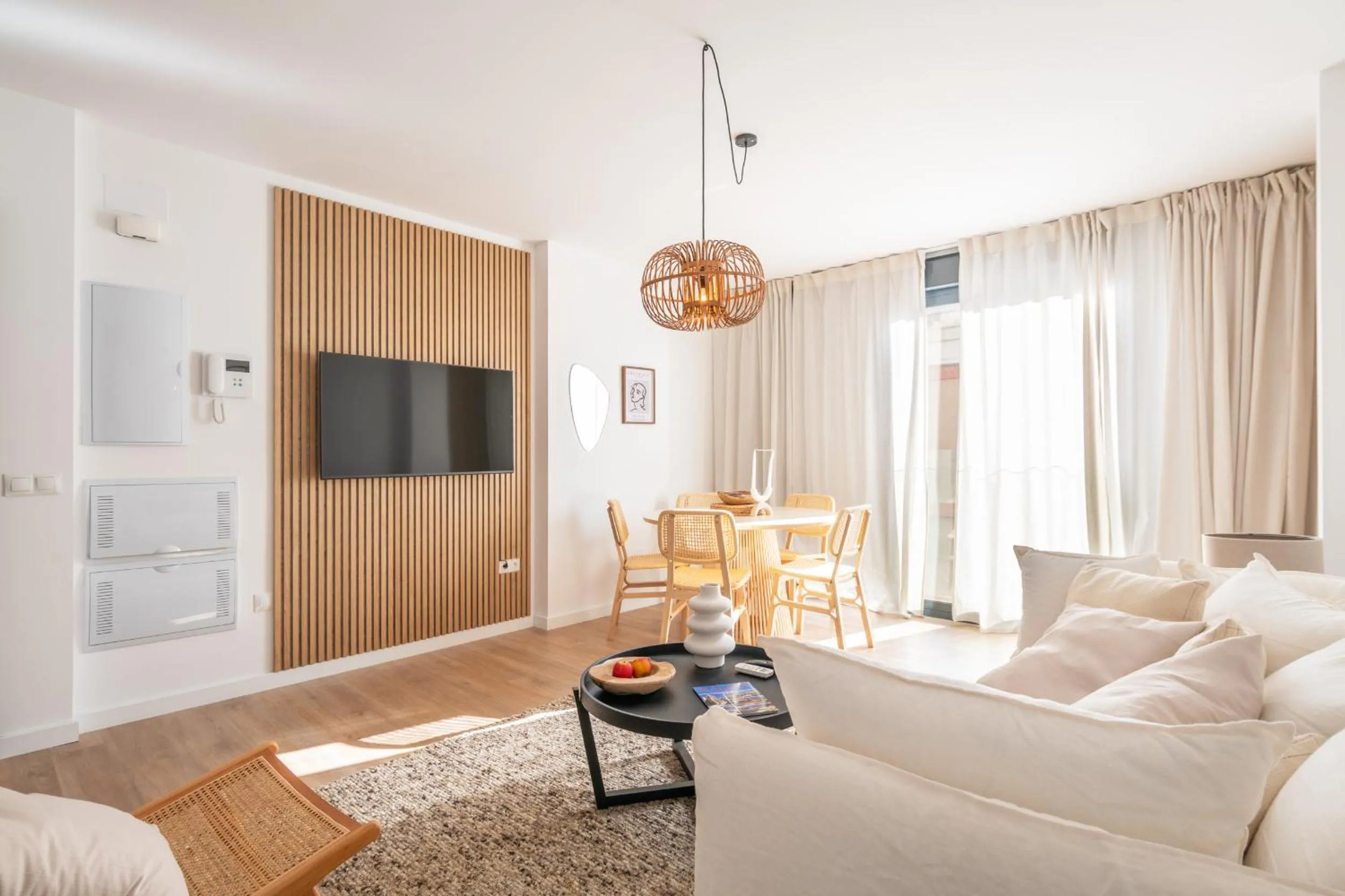 TV and multimedia, Bed in Malasaña 13, Nuevo apartamento 2 dormitorios, centro histórico, todos servicios, barrio tranquilo, MS