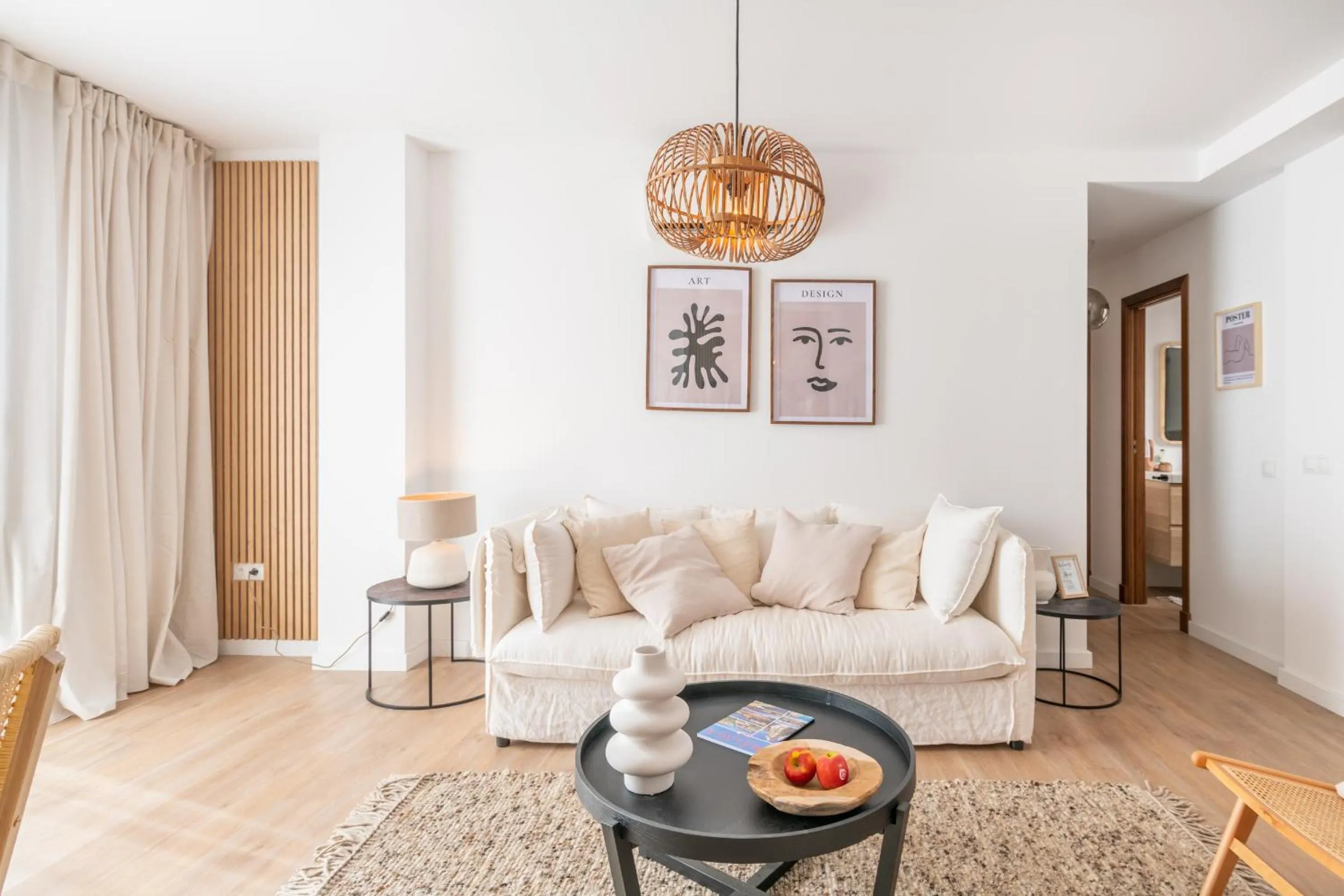 Living room in Malasaña 13, Nuevo apartamento 2 dormitorios, centro histórico, todos servicios, barrio tranquilo, MS
