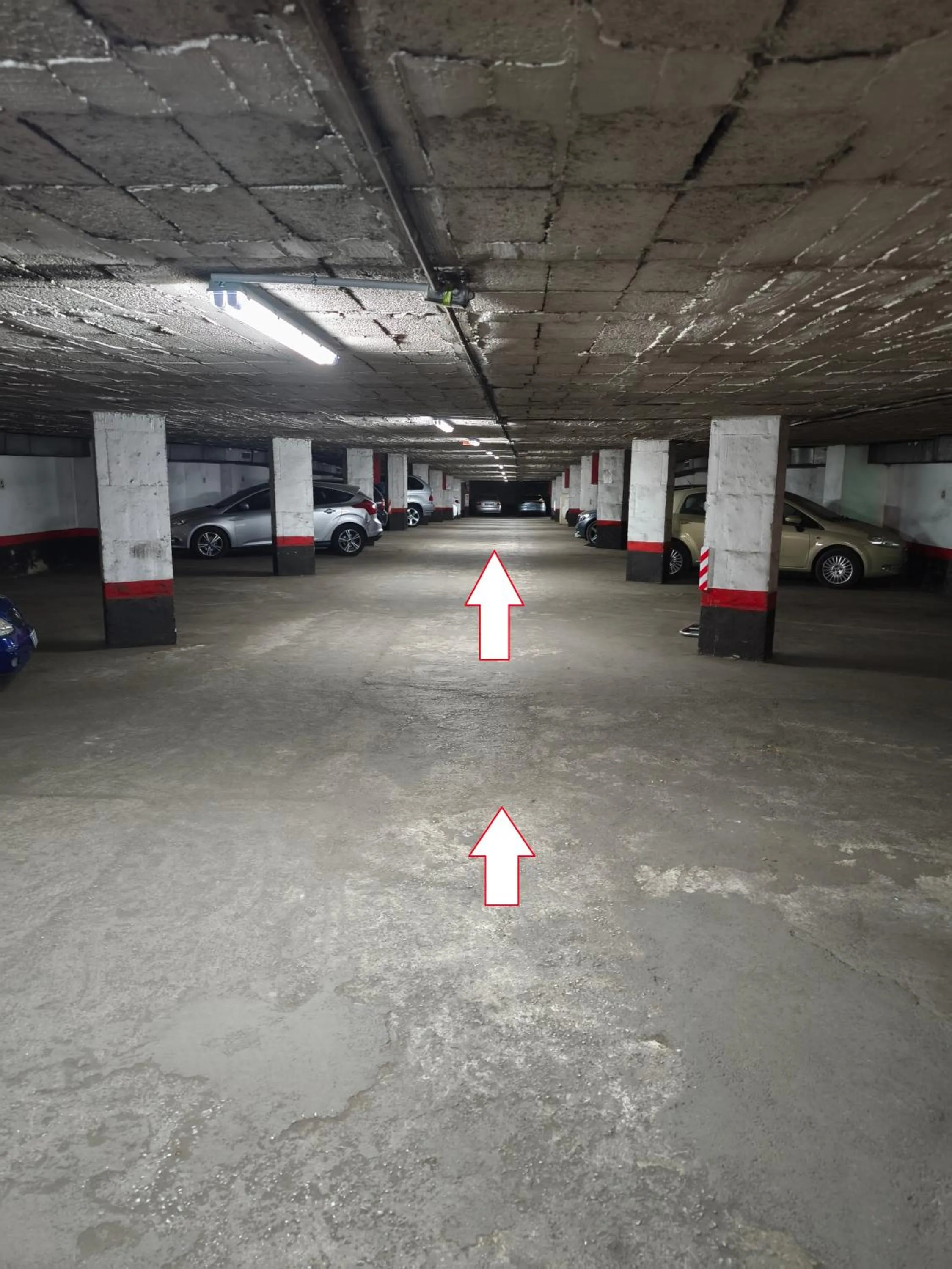 Parking in Malasaña 13, Nuevo apartamento 2 dormitorios, centro histórico, todos servicios, barrio tranquilo, MS
