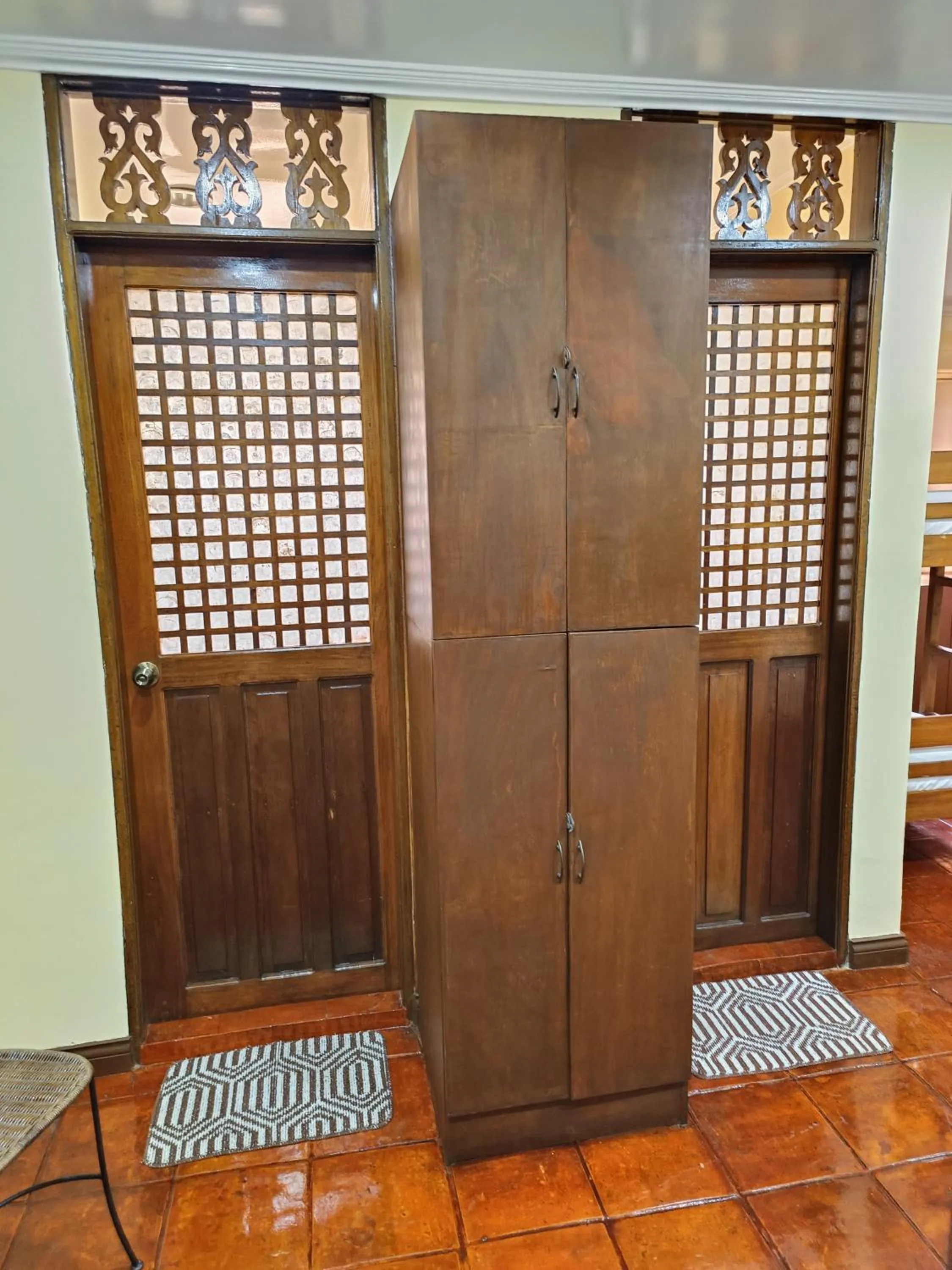 Makabata Guesthouse & Cafe