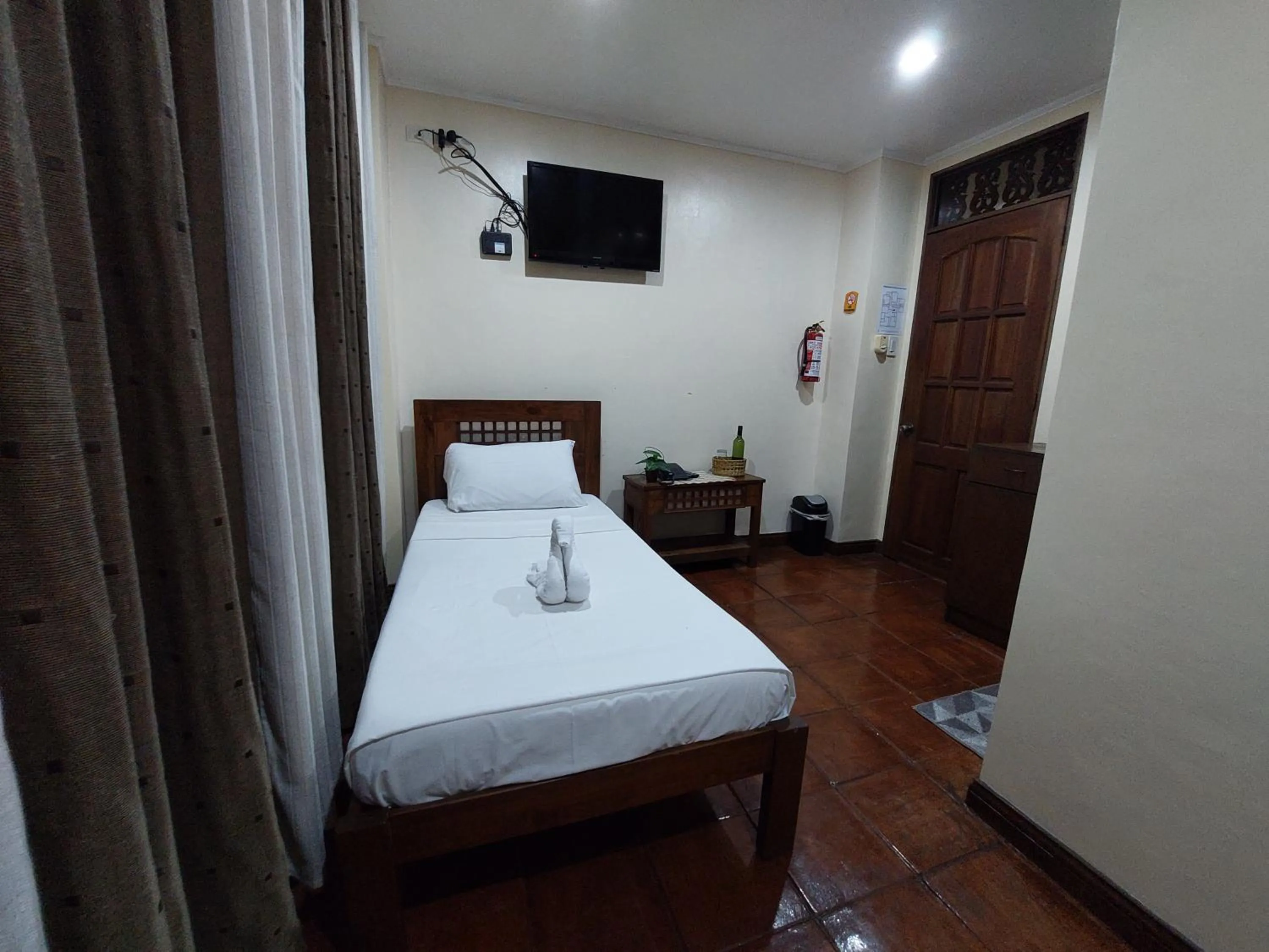 Bed in Makabata Guesthouse & Cafe