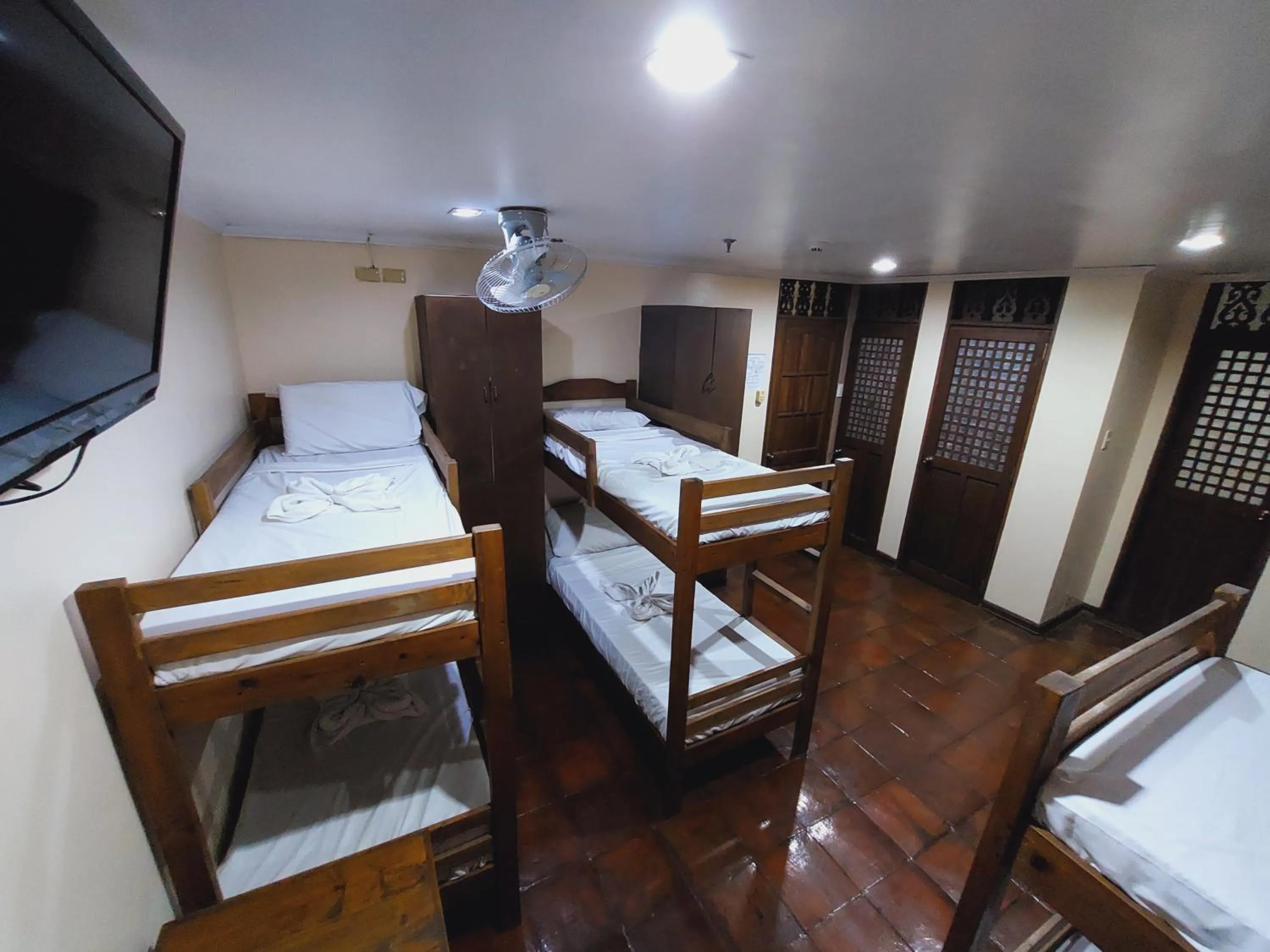 Bed in Makabata Guesthouse & Cafe