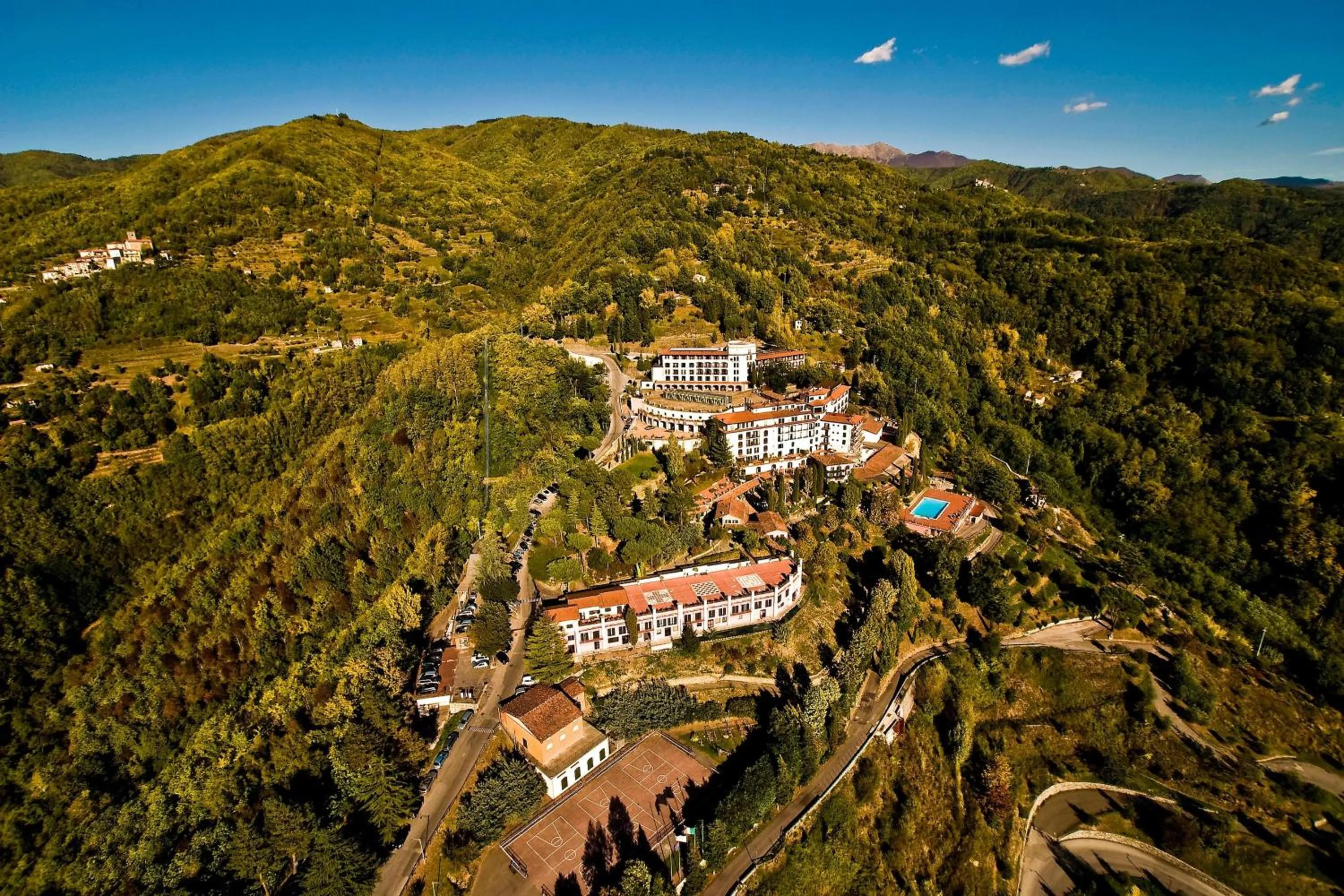 Property building in Renaissance Tuscany Il Ciocco Resort & Spa