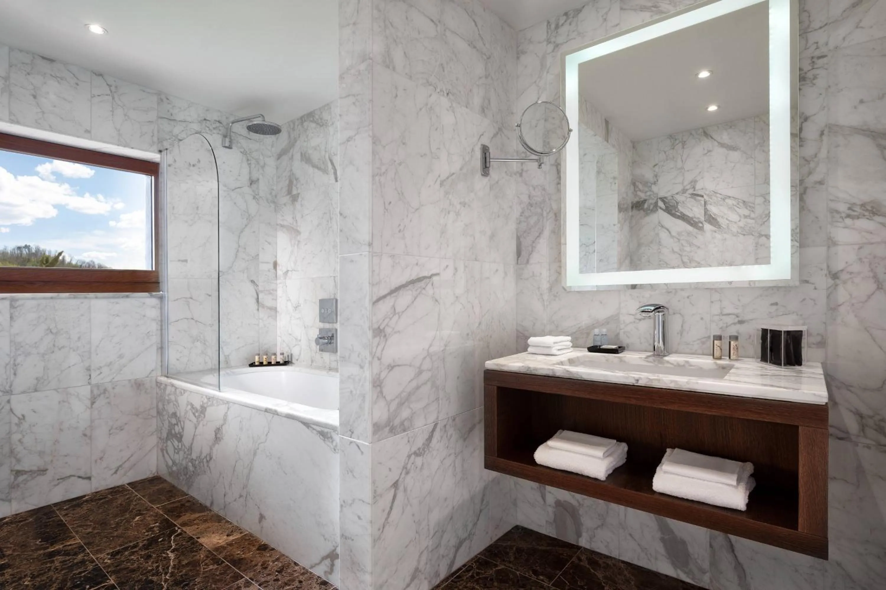 Bathroom in Renaissance Tuscany Il Ciocco Resort & Spa