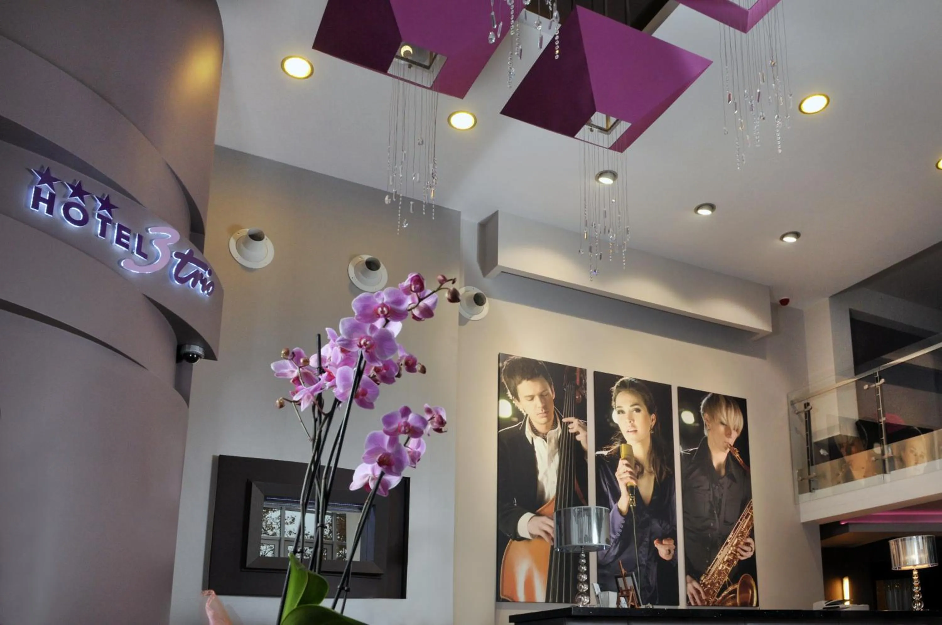 Lobby or reception in Hotel 3 Trio