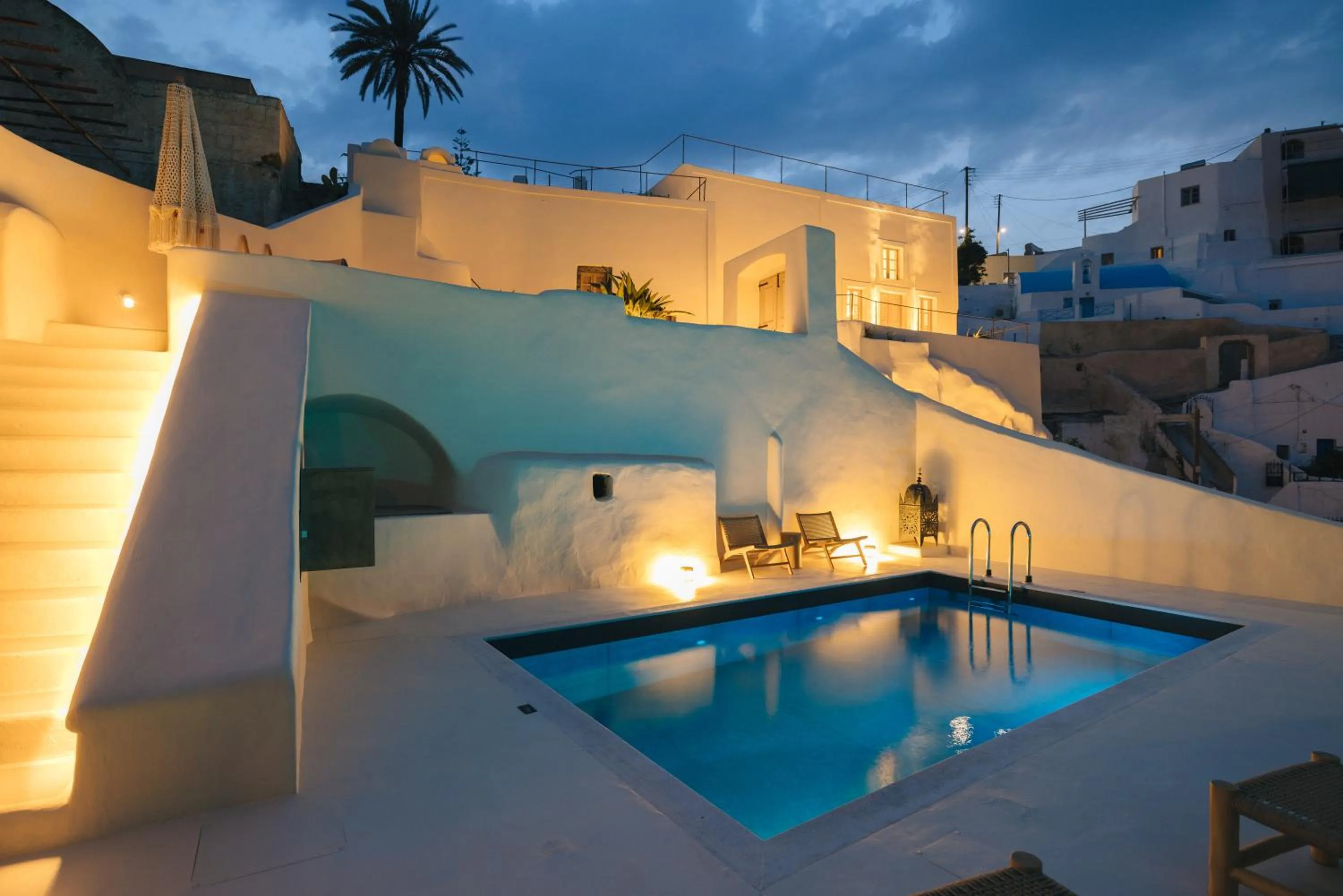 Swimming pool in Maison Dalidaz