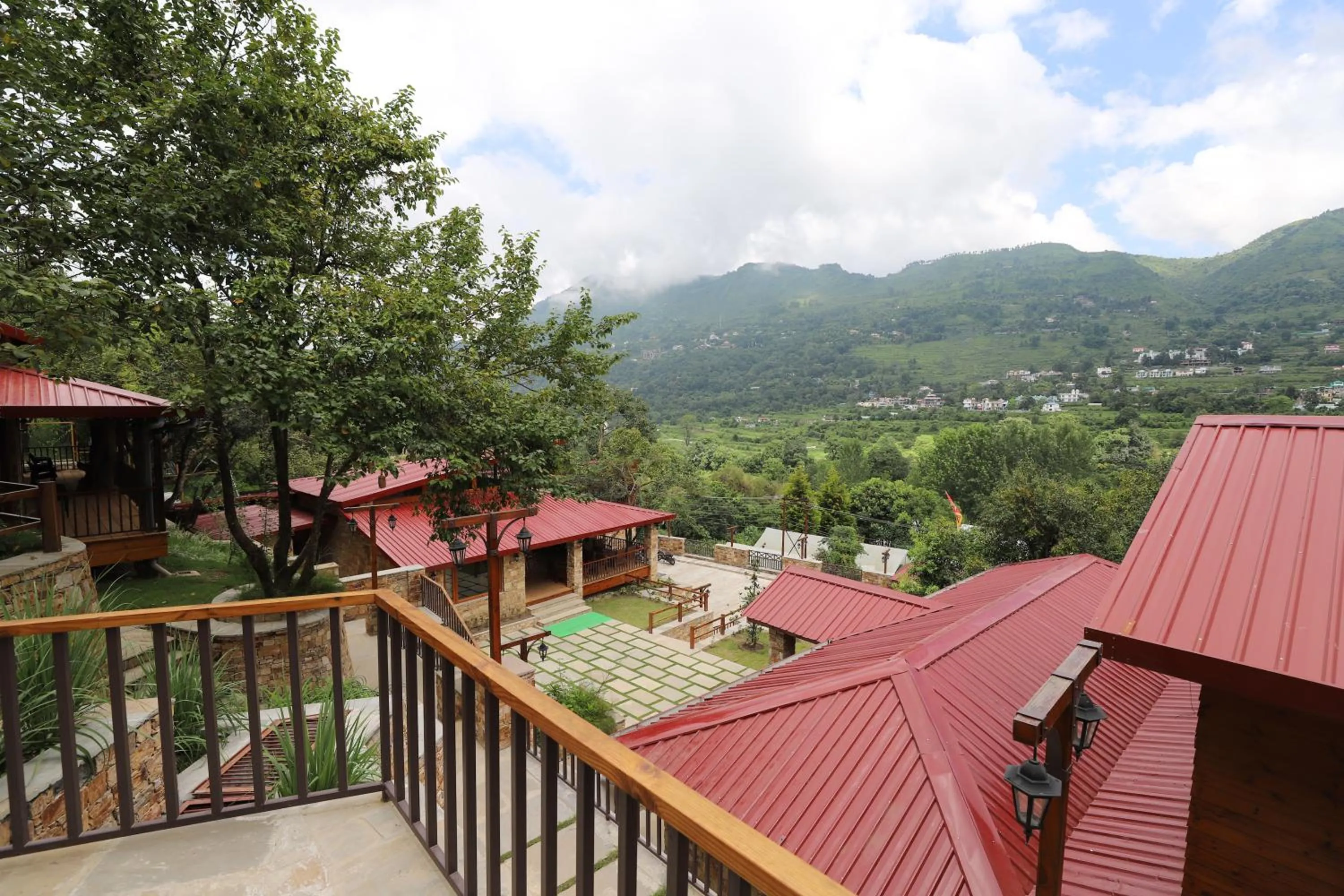 Property building in The Pear Orchard By Countryside