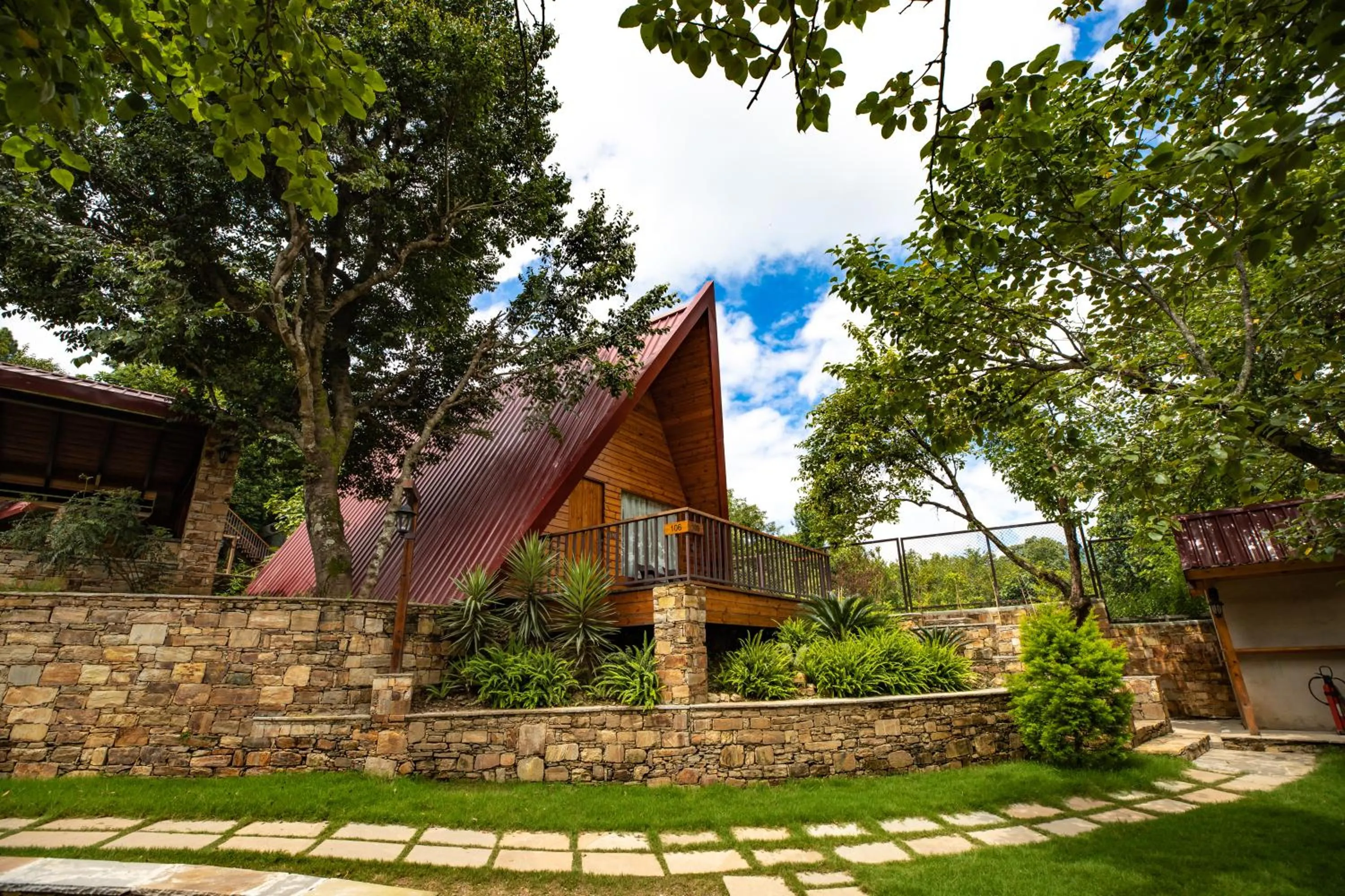 Property building in The Pear Orchard By Countryside