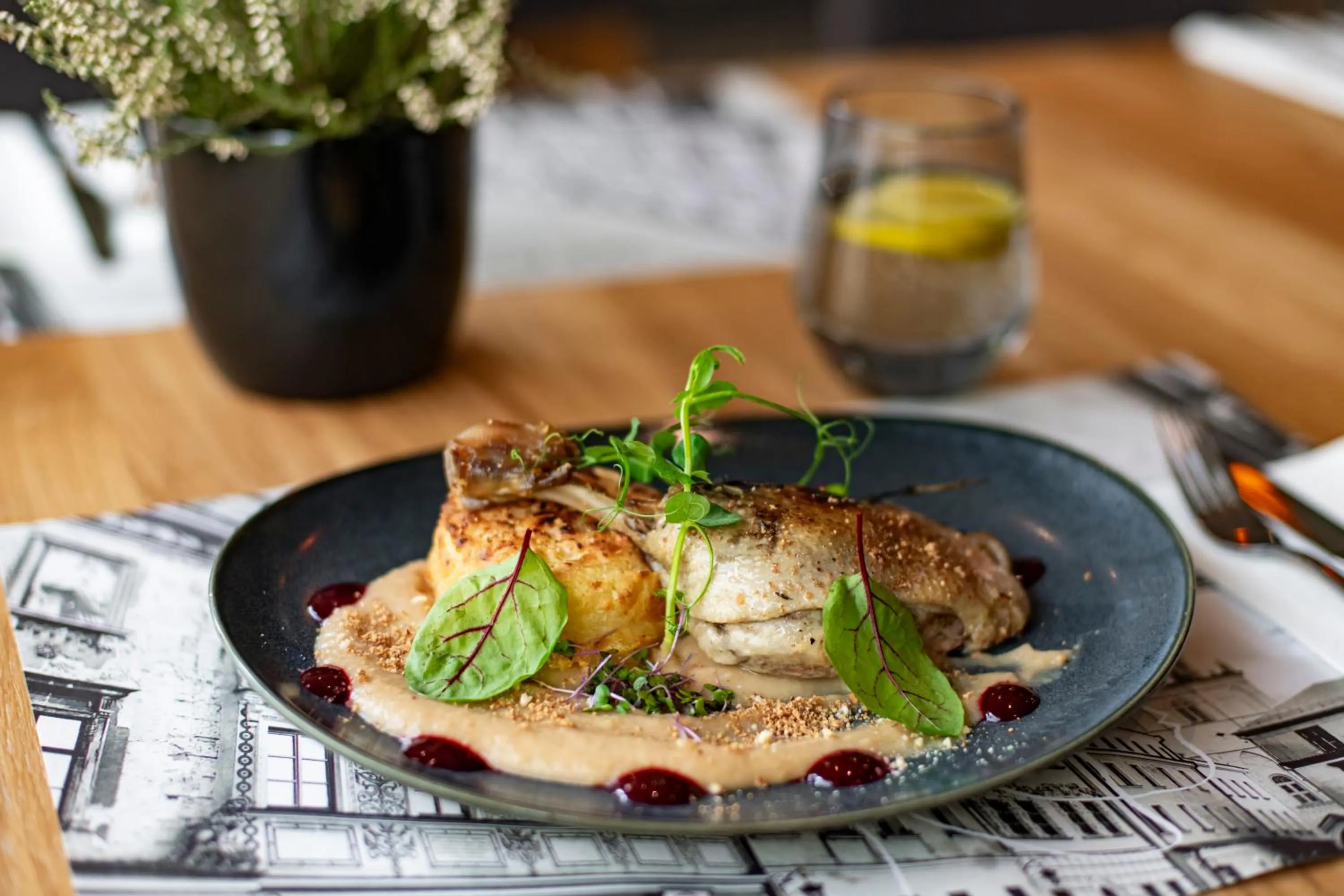 Restaurant/places to eat in Mercure Lublin Centrum